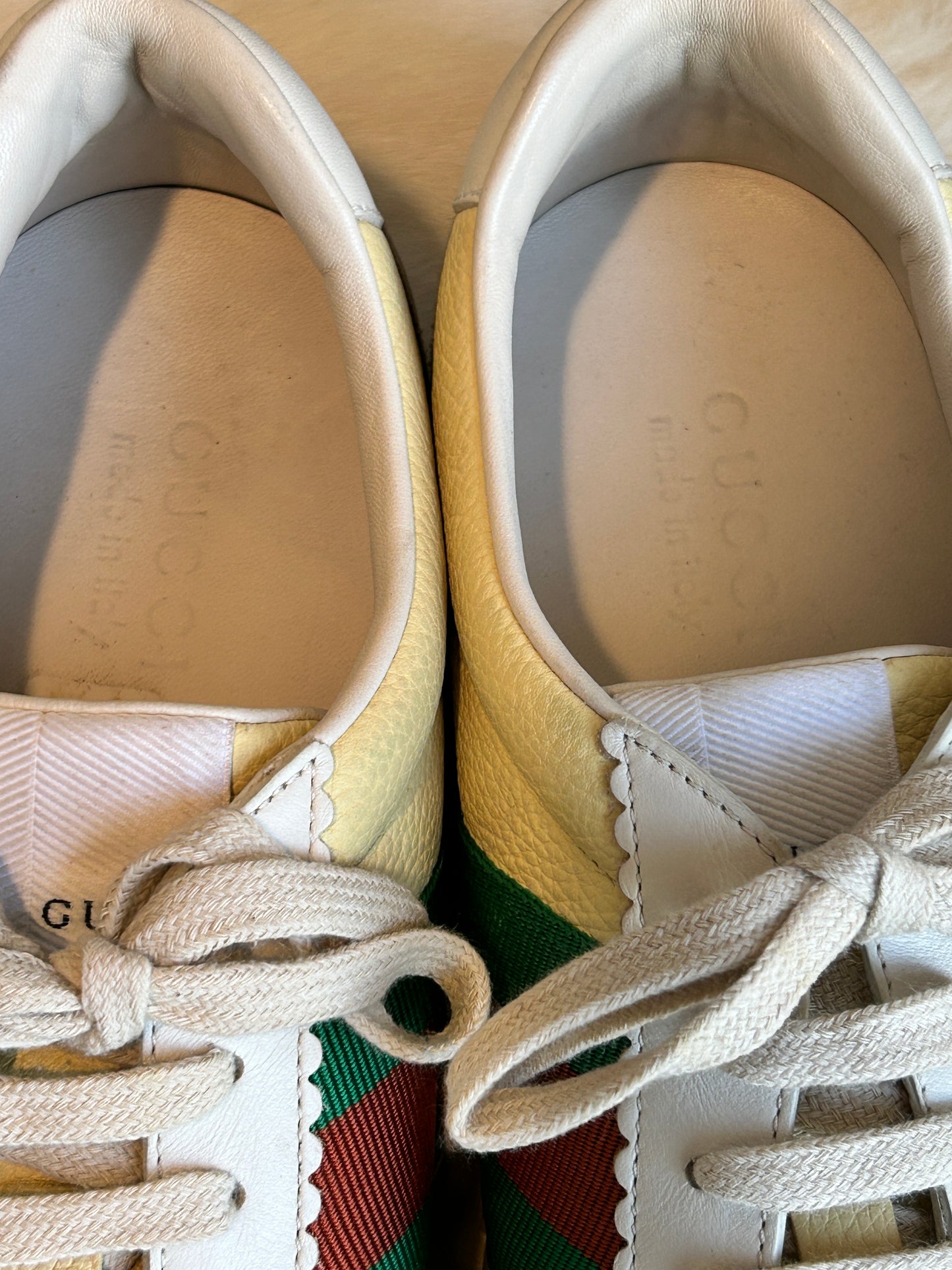 Gucci Cream/Gray Suede Sneakers 8.5EU (41.5EU)