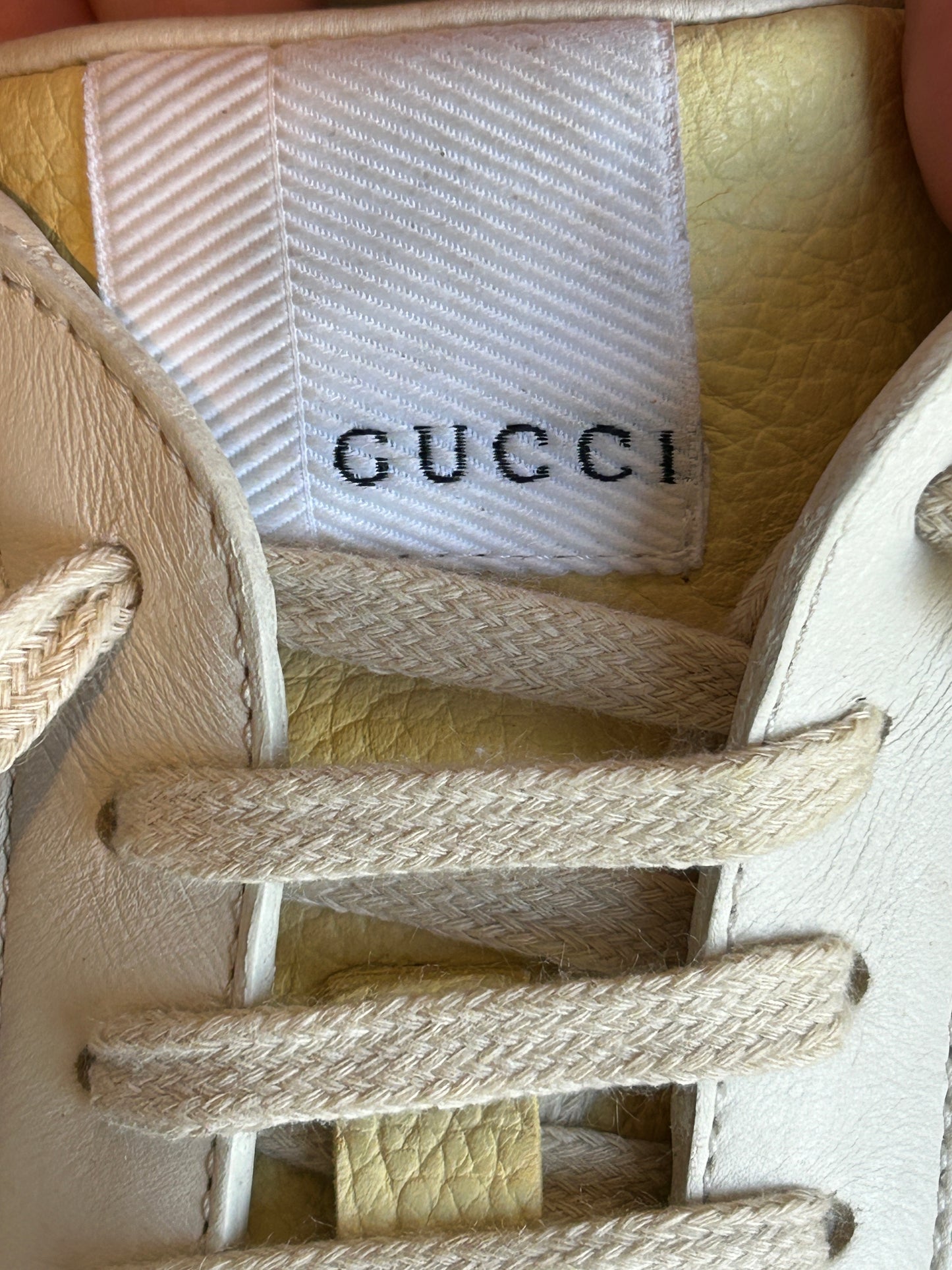 Gucci Cream/Gray Suede Sneakers 8.5EU (41.5EU)