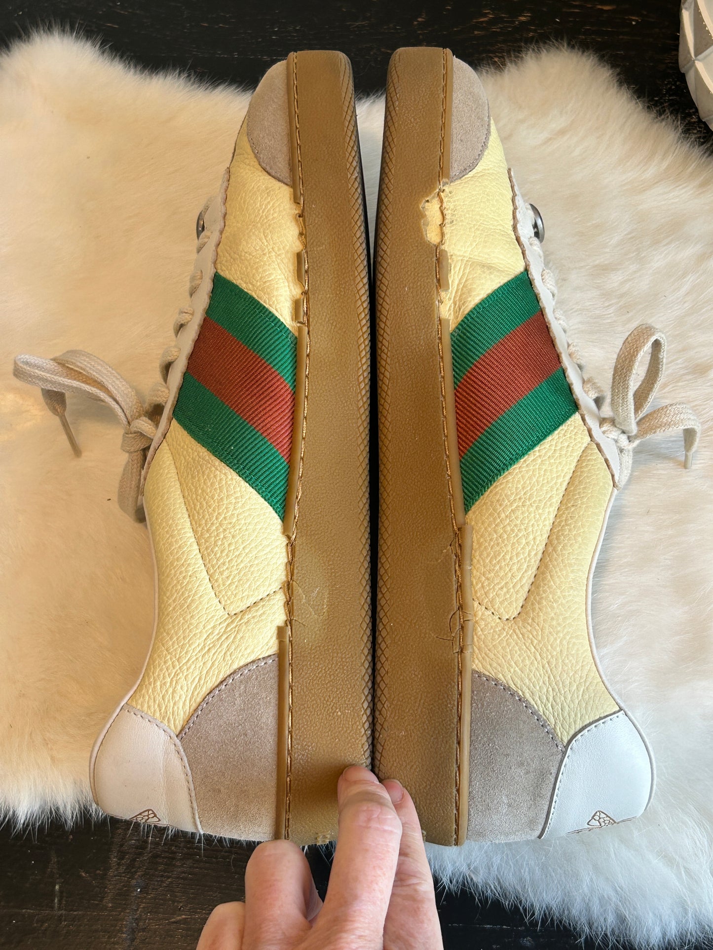 Gucci Cream/Gray Suede Sneakers 8.5EU (41.5EU)