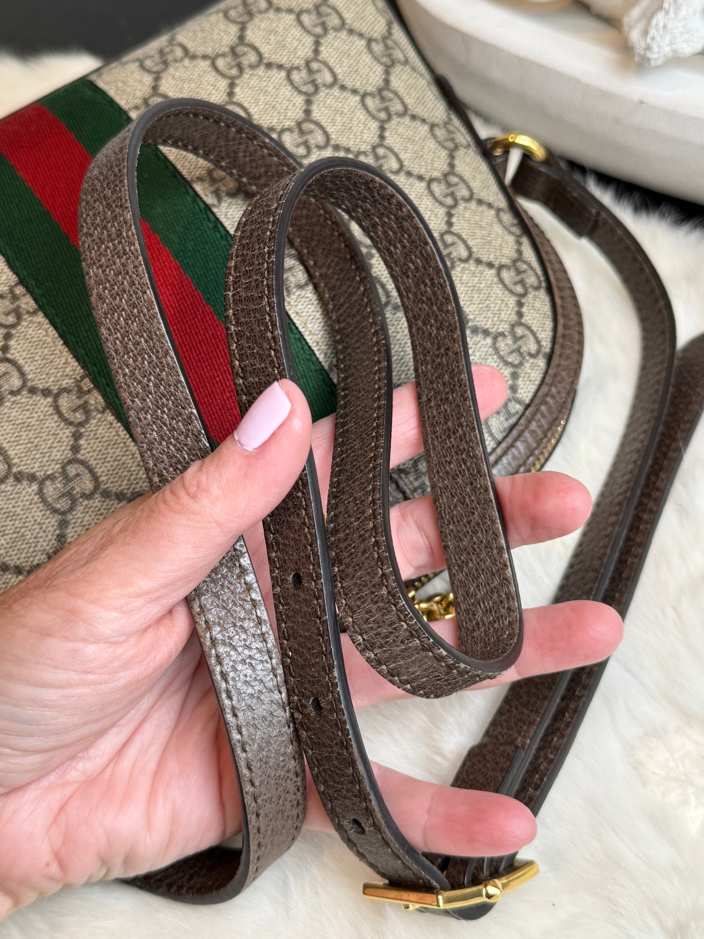 GUCCI Supreme Ophidia Round Top Crossbody Bag