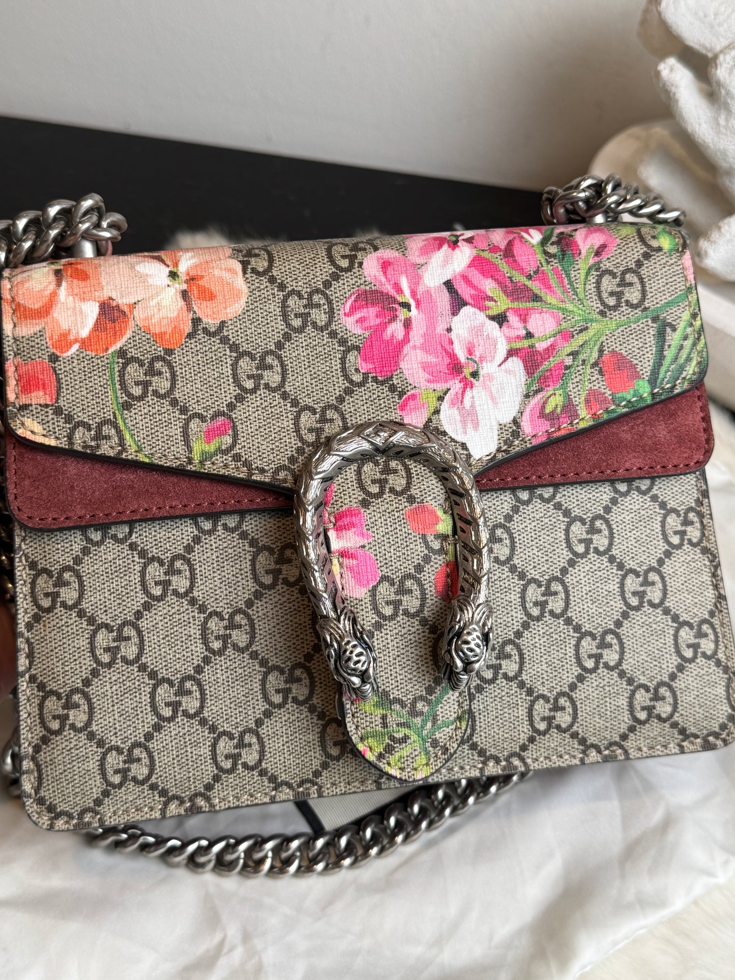 GUCCI GG Supreme Mini Blooms Dionysus