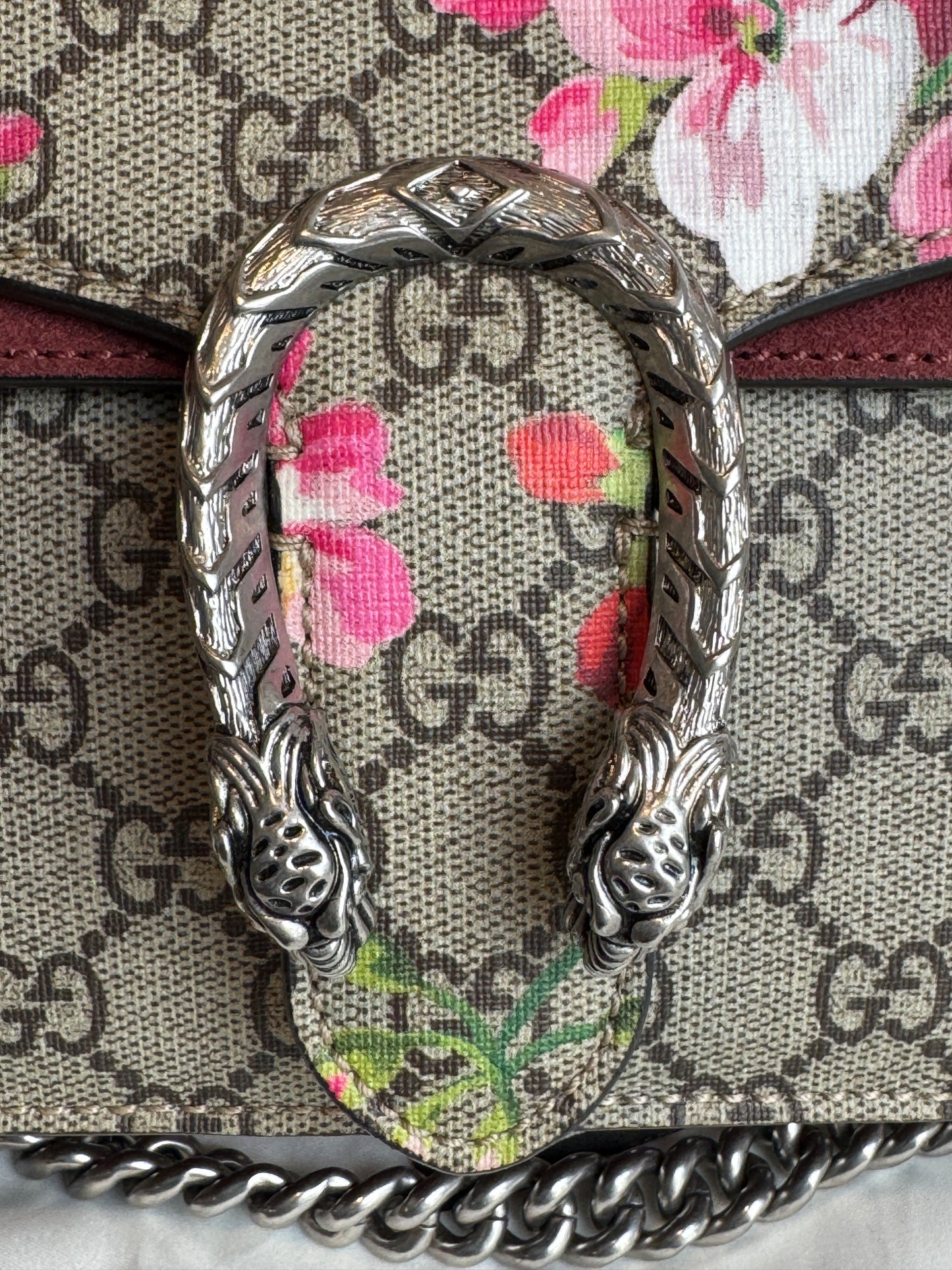 GUCCI GG Supreme Mini Blooms Dionysus