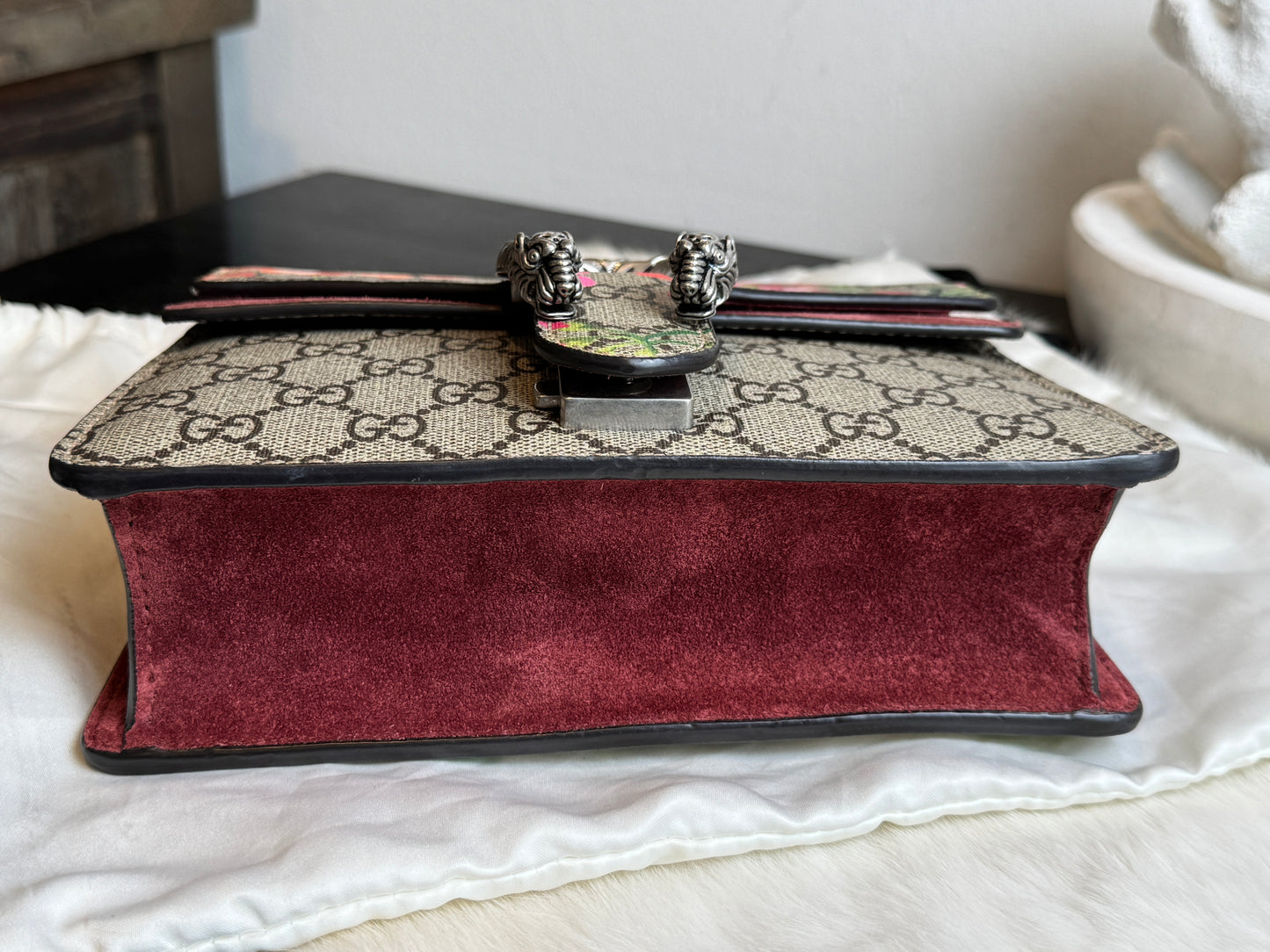 GUCCI GG Supreme Mini Blooms Dionysus