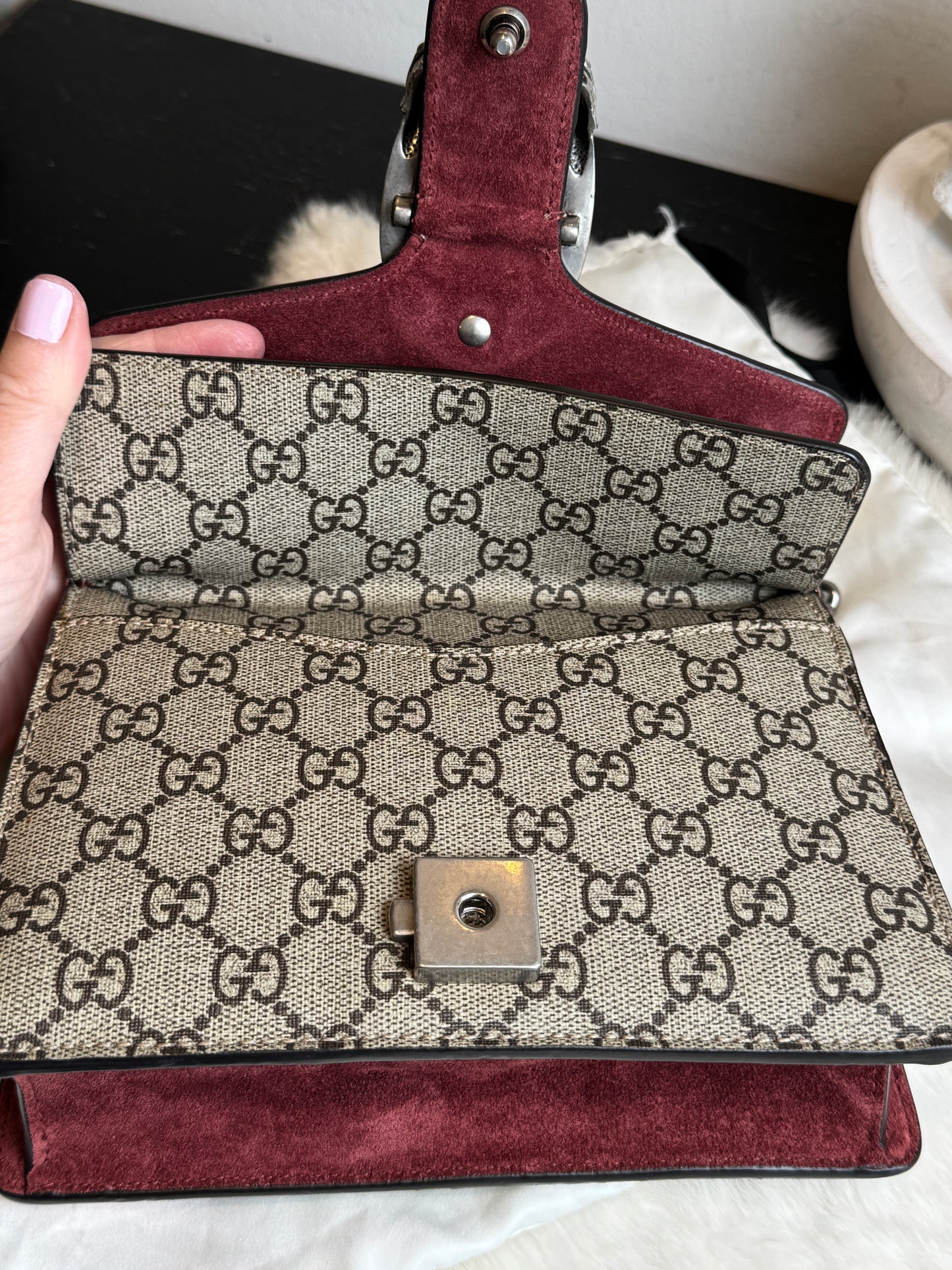 GUCCI GG Supreme Mini Blooms Dionysus