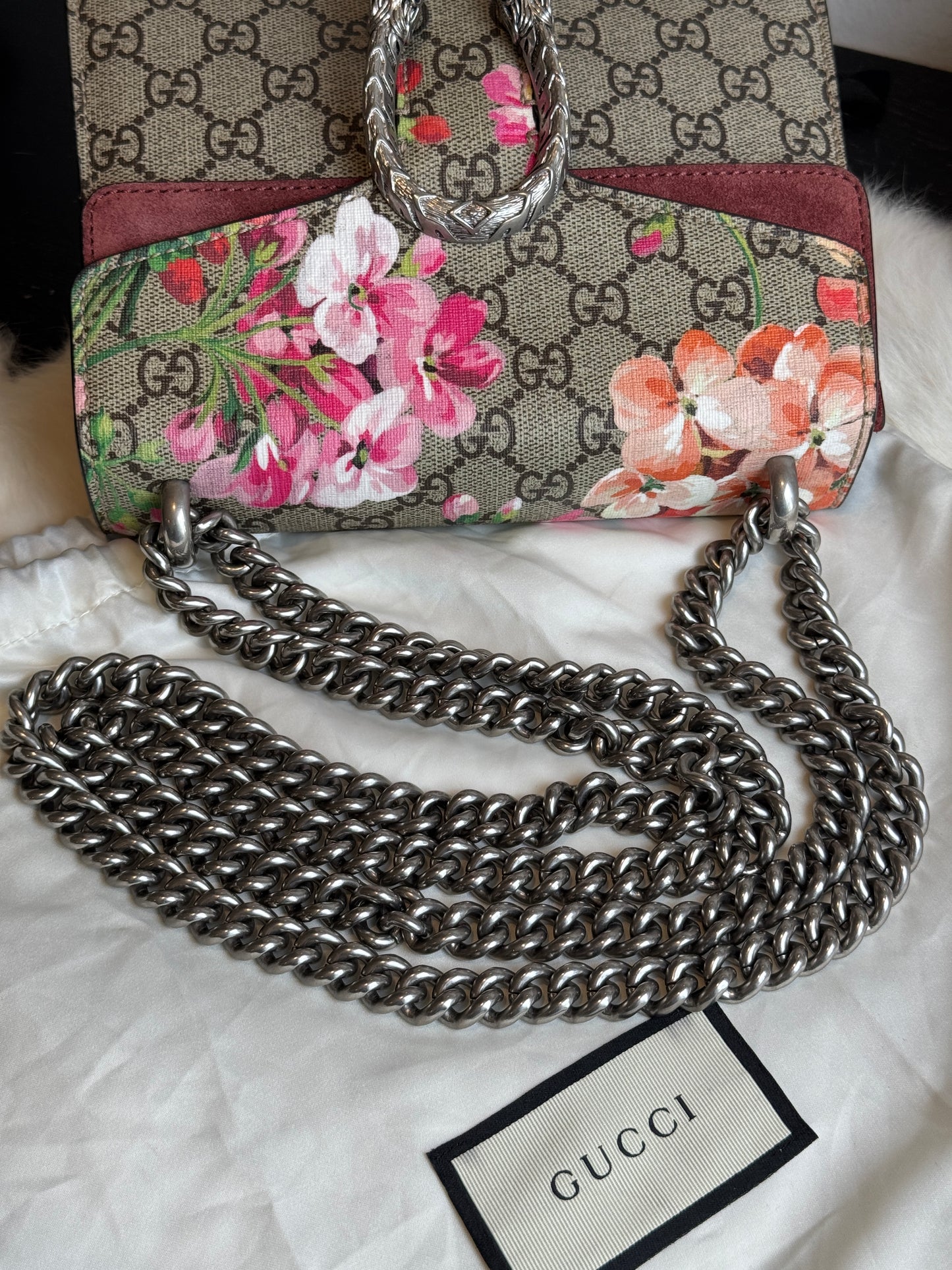 GUCCI GG Supreme Mini Blooms Dionysus