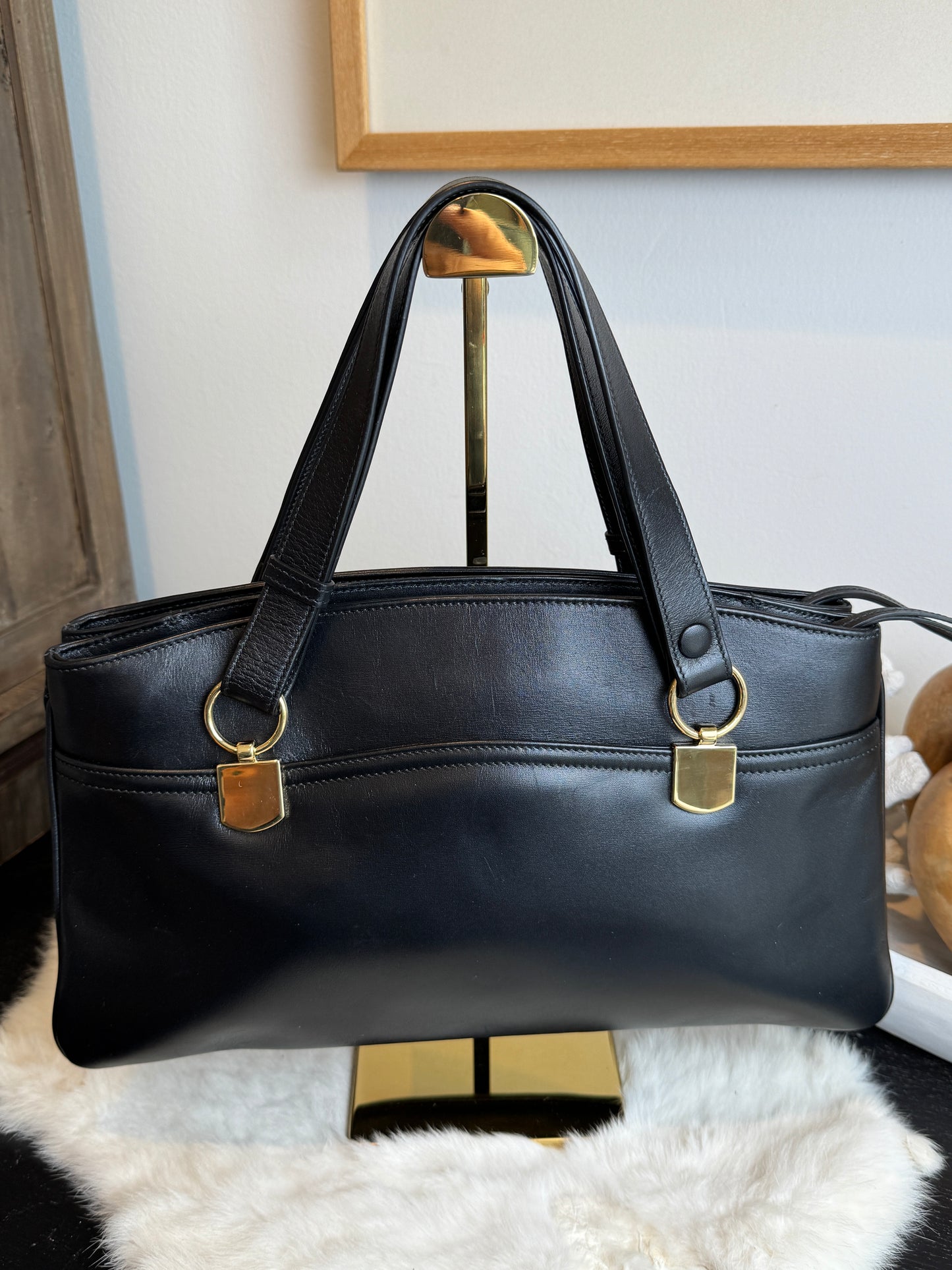 GUCCI Large Arli Leather Shoulder Bag Black