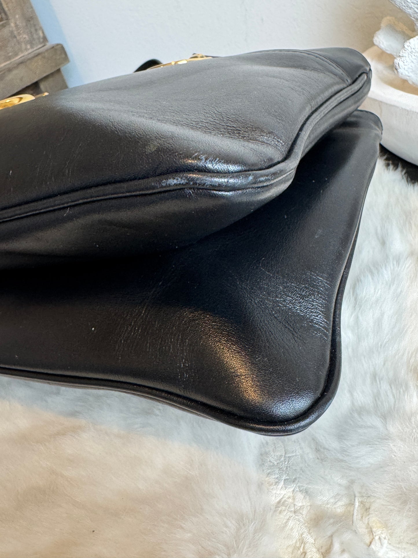 GUCCI Large Arli Leather Shoulder Bag Black