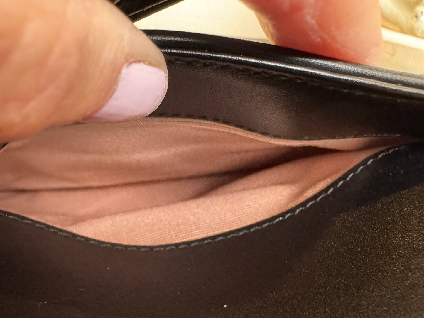 GUCCI Large Arli Leather Shoulder Bag Black