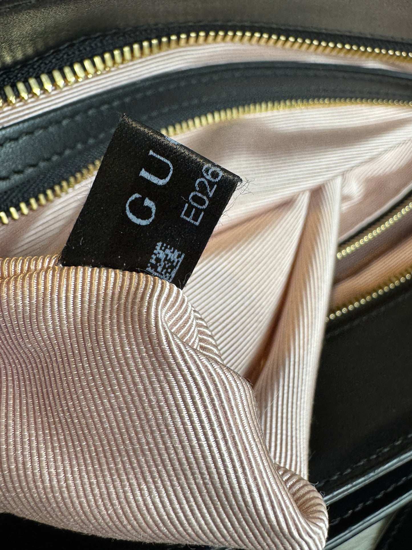GUCCI Large Arli Leather Shoulder Bag Black