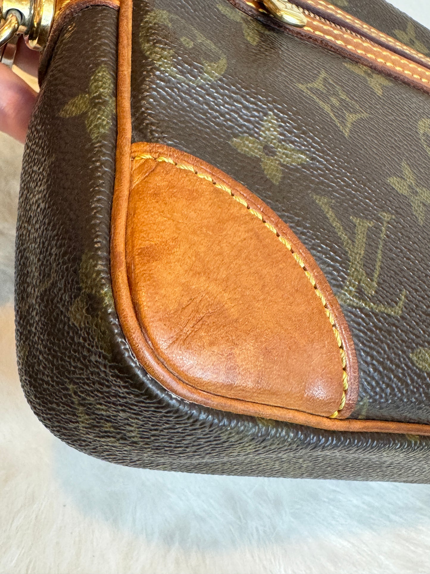 Louis Vuitton Monogram Marly Dragonne GM Wristlet