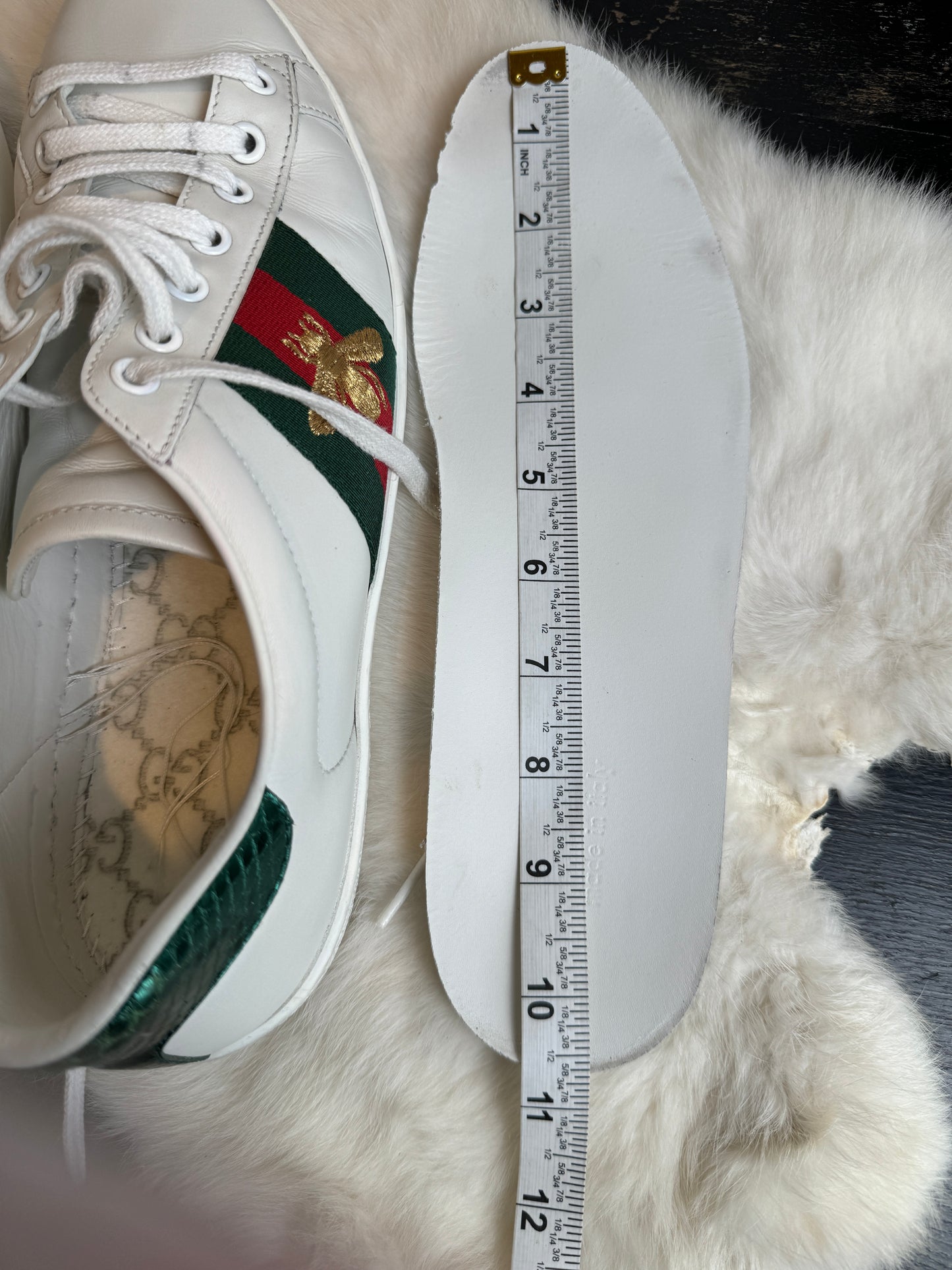 Gucci Ace Bees Sneakers Size 7.5EU (40.5EU)