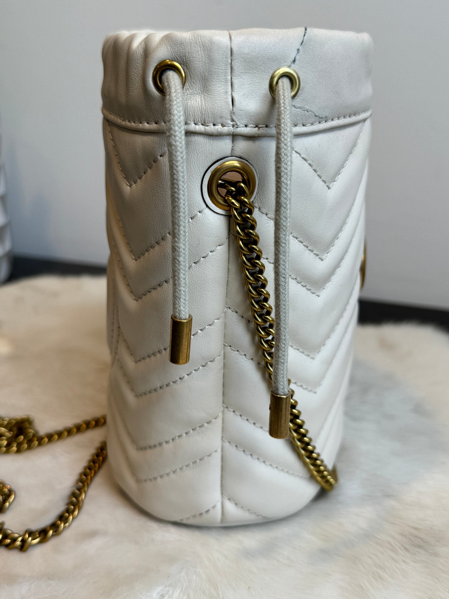 GUCCI Cream Leather GG Marmont Mini Bucket Bag