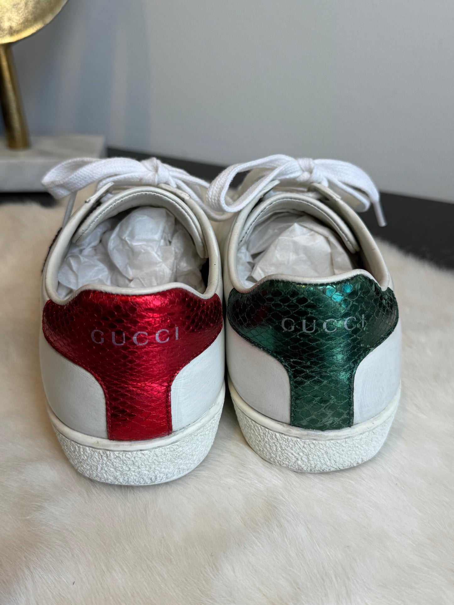 GUCCI Ace Rhinestone Lips Sneakers 35EU