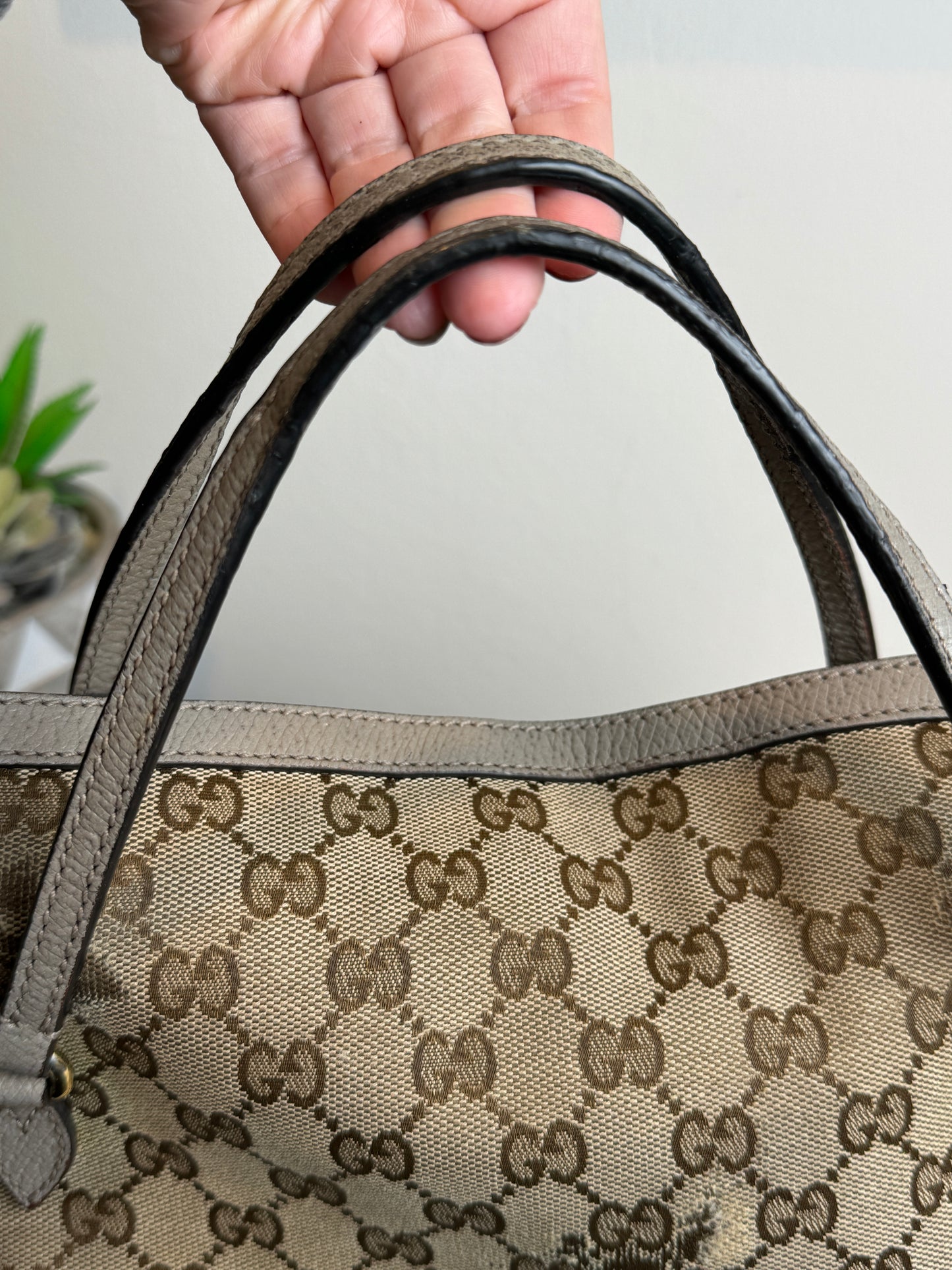 GUCCI Small Beige Canvas Tote