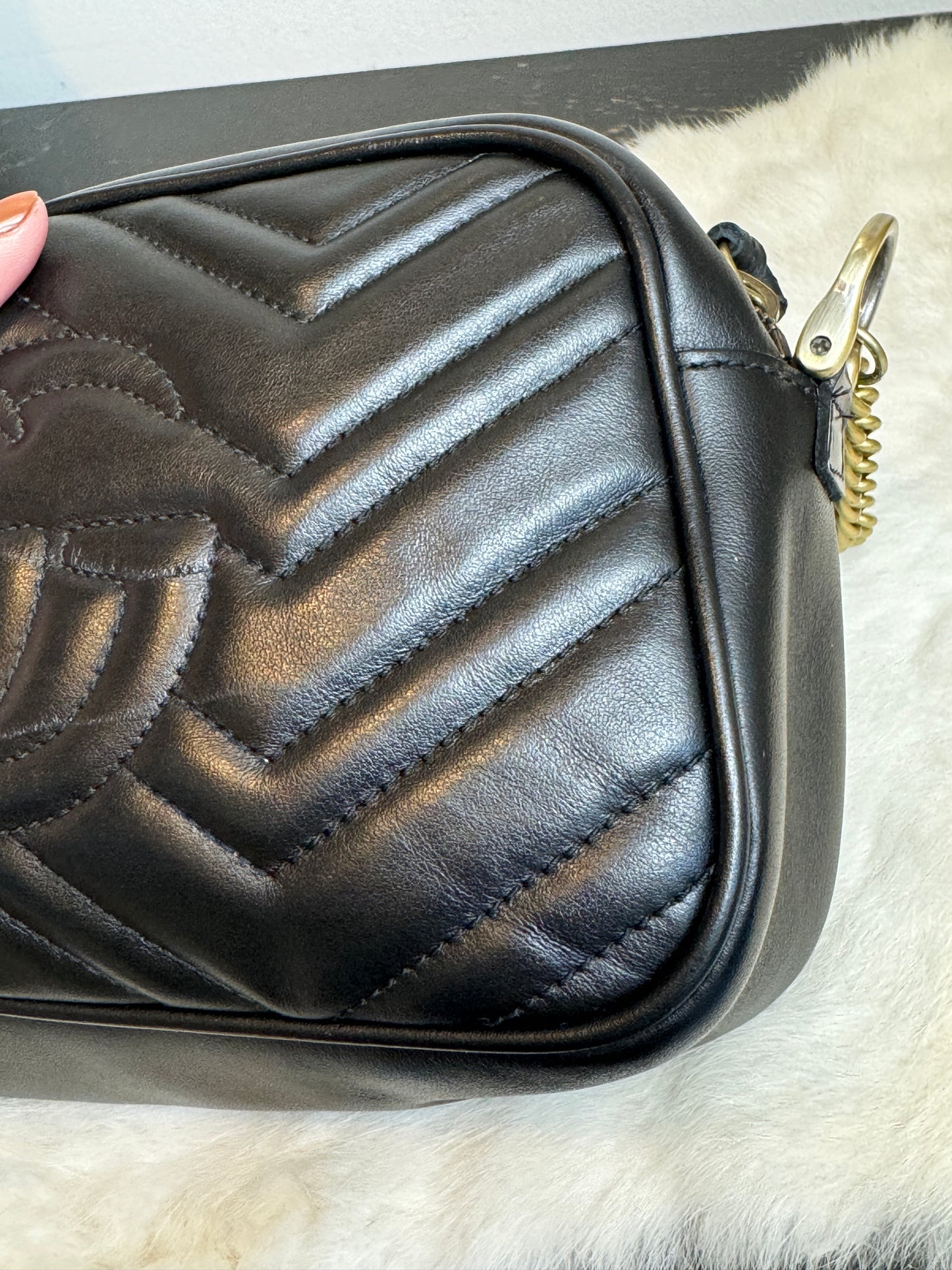 GUCCI Black Leather GG Marmont Small Camera Bag