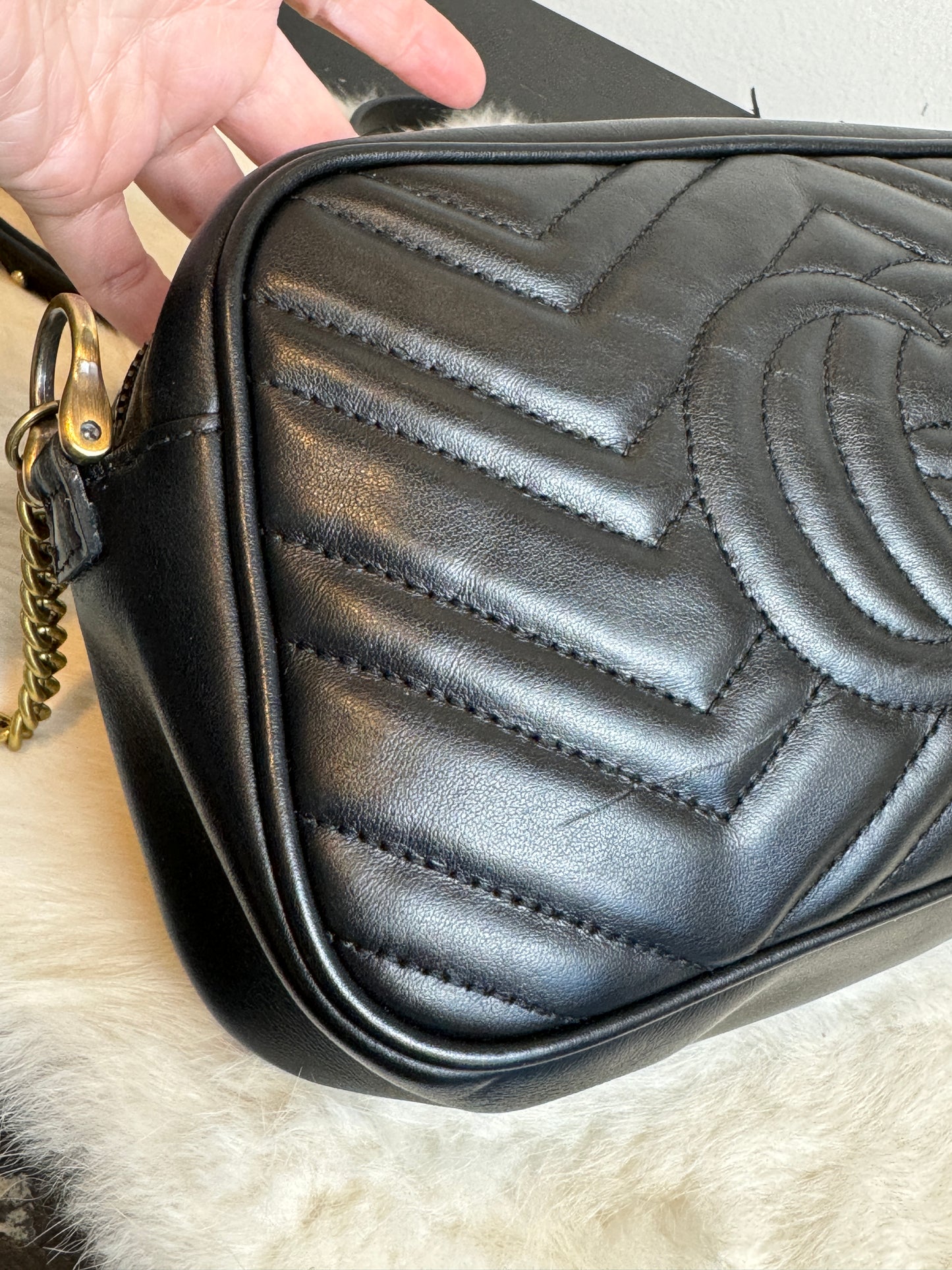 GUCCI Black Leather GG Marmont Small Camera Bag