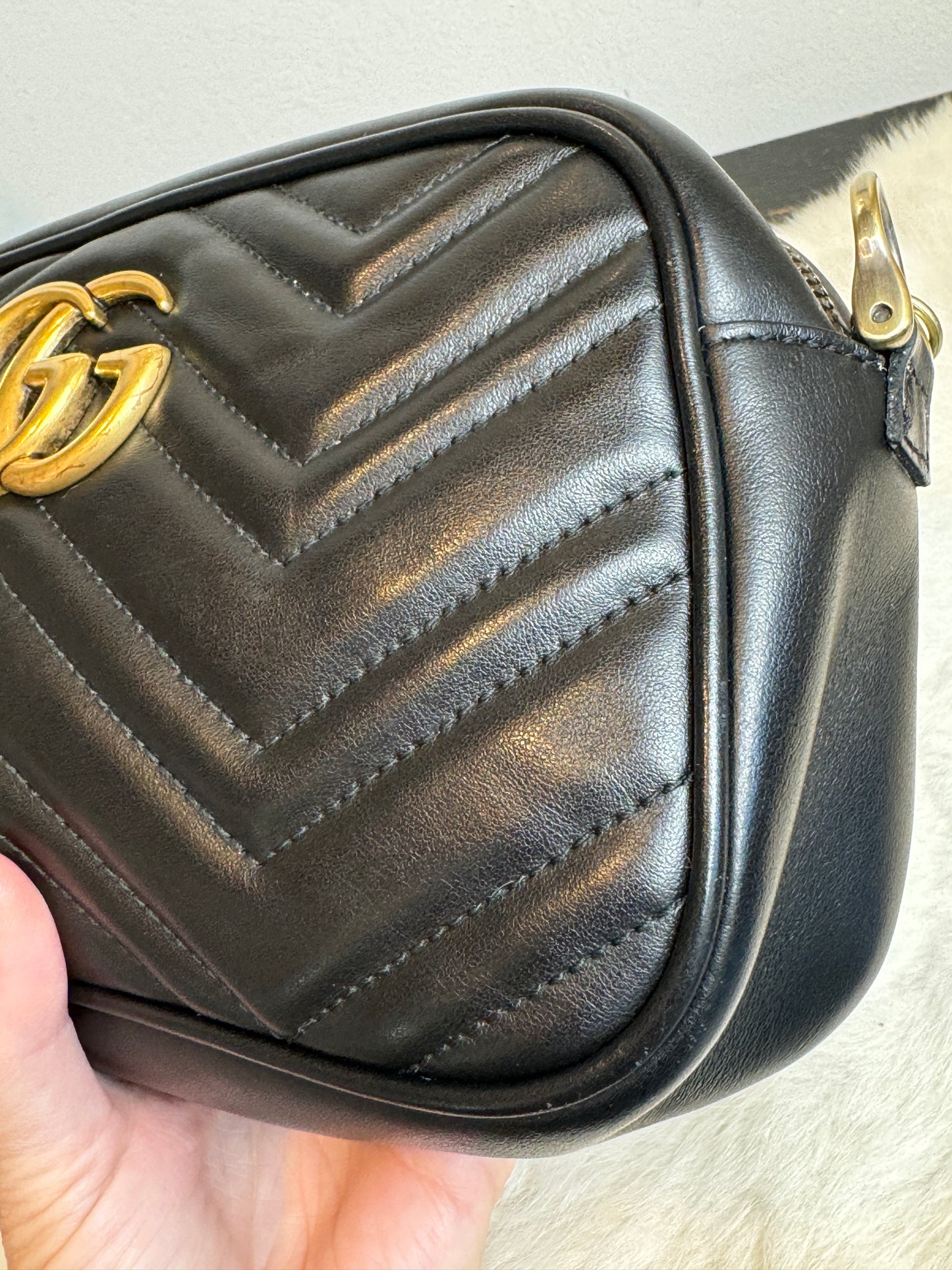 GUCCI Black Leather GG Marmont Small Camera Bag