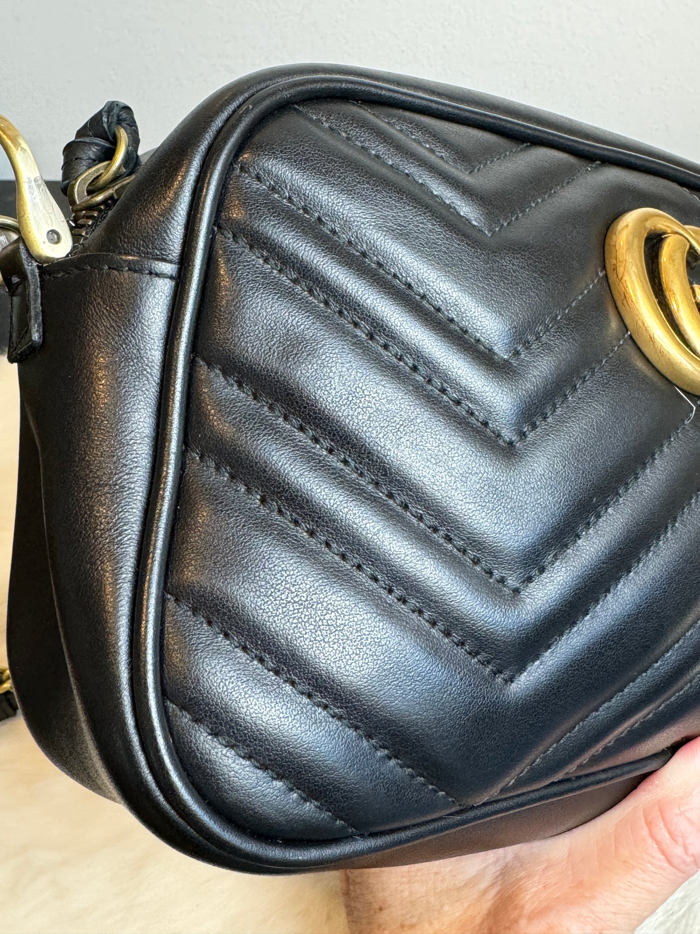 GUCCI Black Leather GG Marmont Small Camera Bag