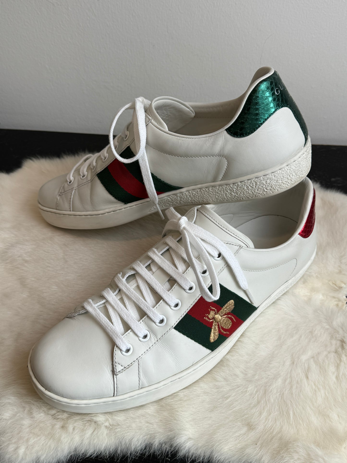 GUCCI Ace Bees Sneakers 9.5EU (42.5EU)