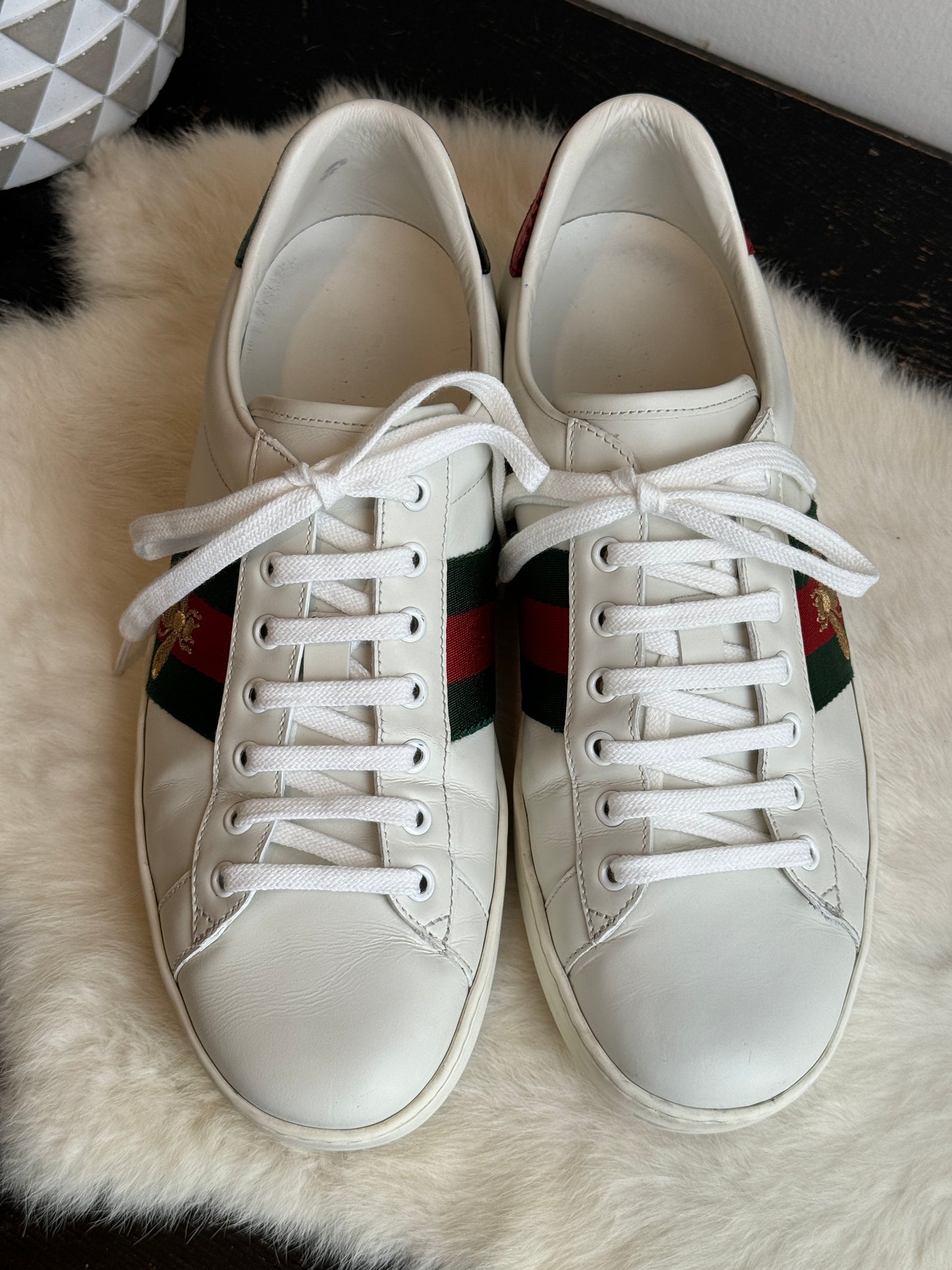 GUCCI Ace Bees Sneakers 9.5EU (42.5EU)