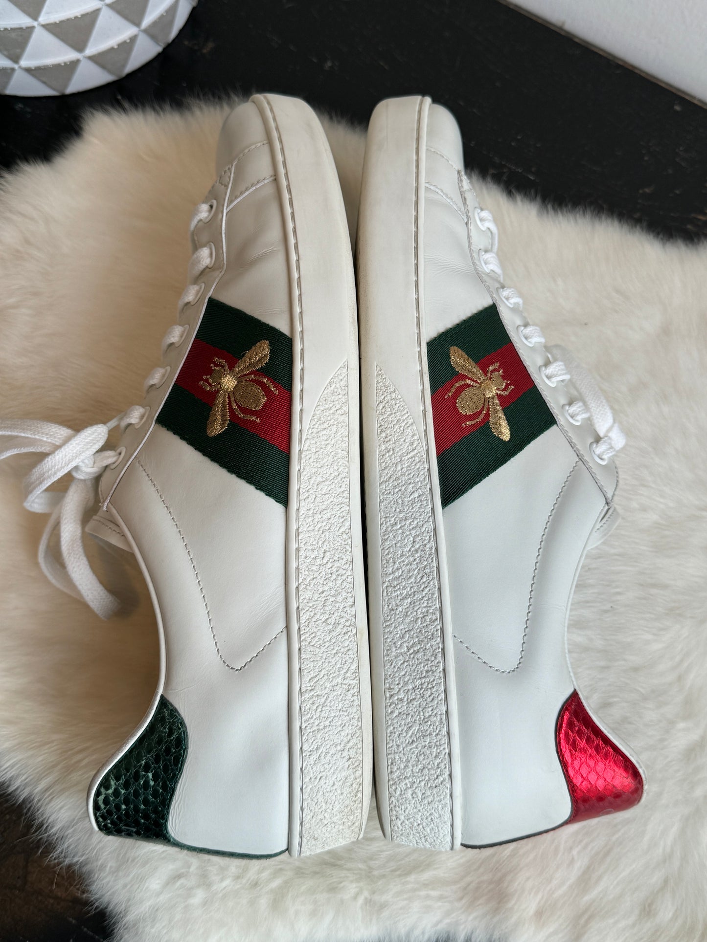 GUCCI Ace Bees Sneakers 9.5EU (42.5EU)