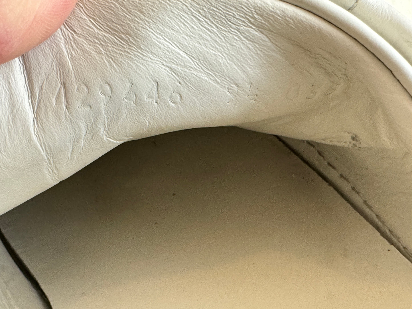 GUCCI Ace Bees Sneakers 9.5EU (42.5EU)