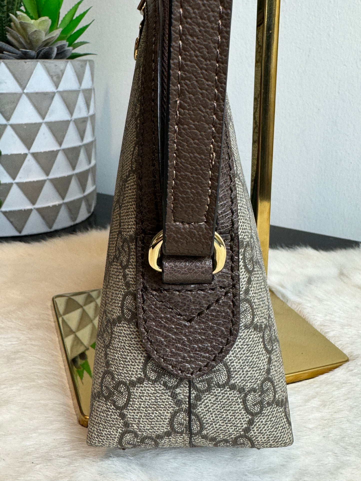 GUCCI Small Ophidia Round Top Crossbody