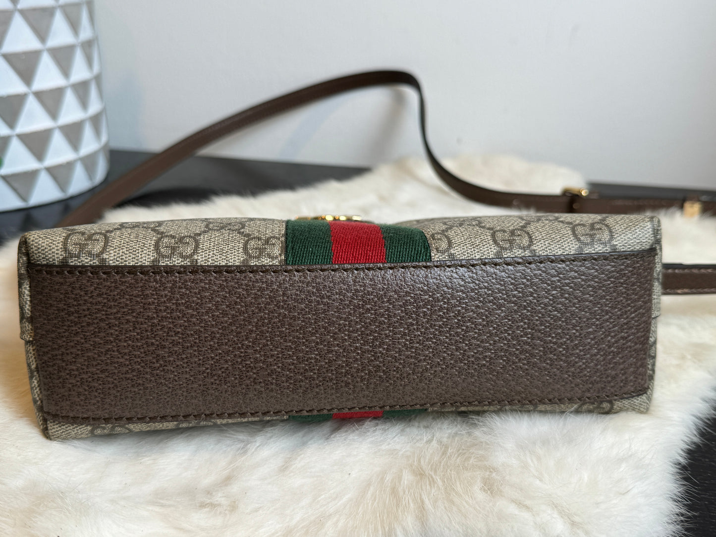 GUCCI Small Ophidia Round Top Crossbody