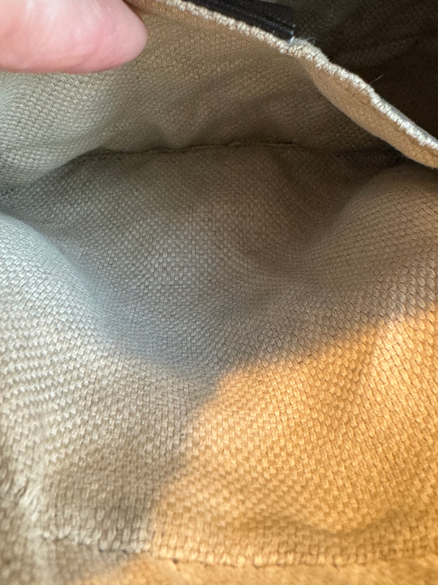 GUCCI Soho Disco Black Pebbled Camera Bag