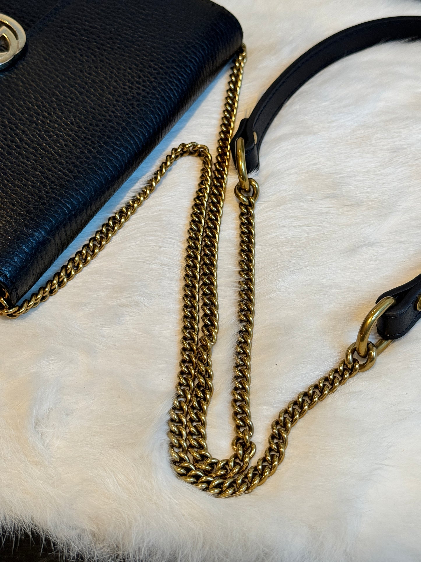 GUCCI Interlocking G Leather WOC Black