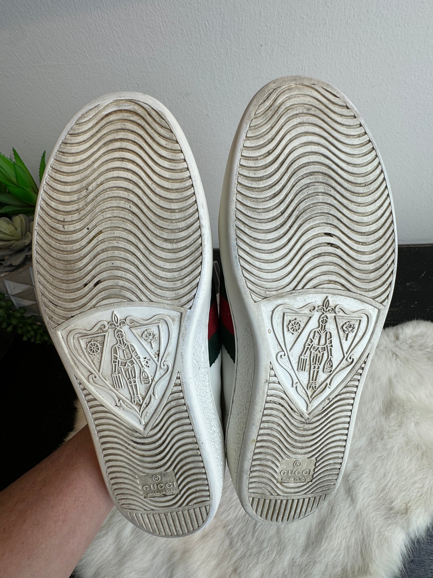 Gucci Ace Bees Sneakers Size 5EU (38EU)