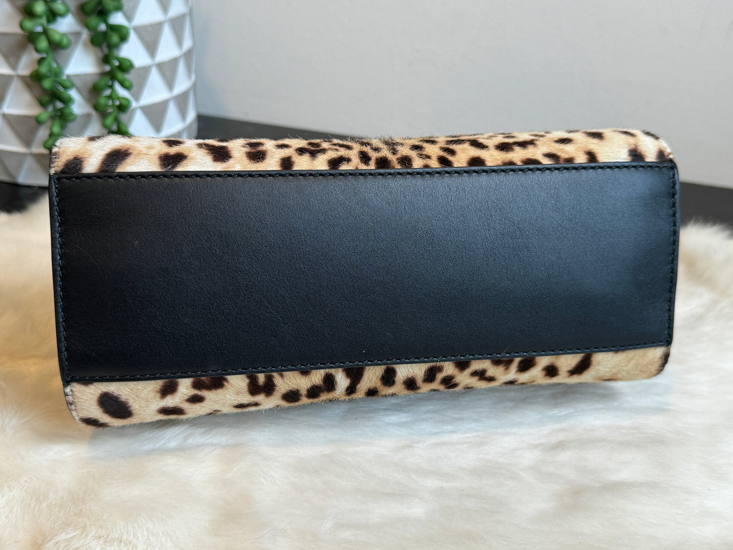 Gucci Calf Hair Bamboo Leopard Print Mini Nymphaea Bag