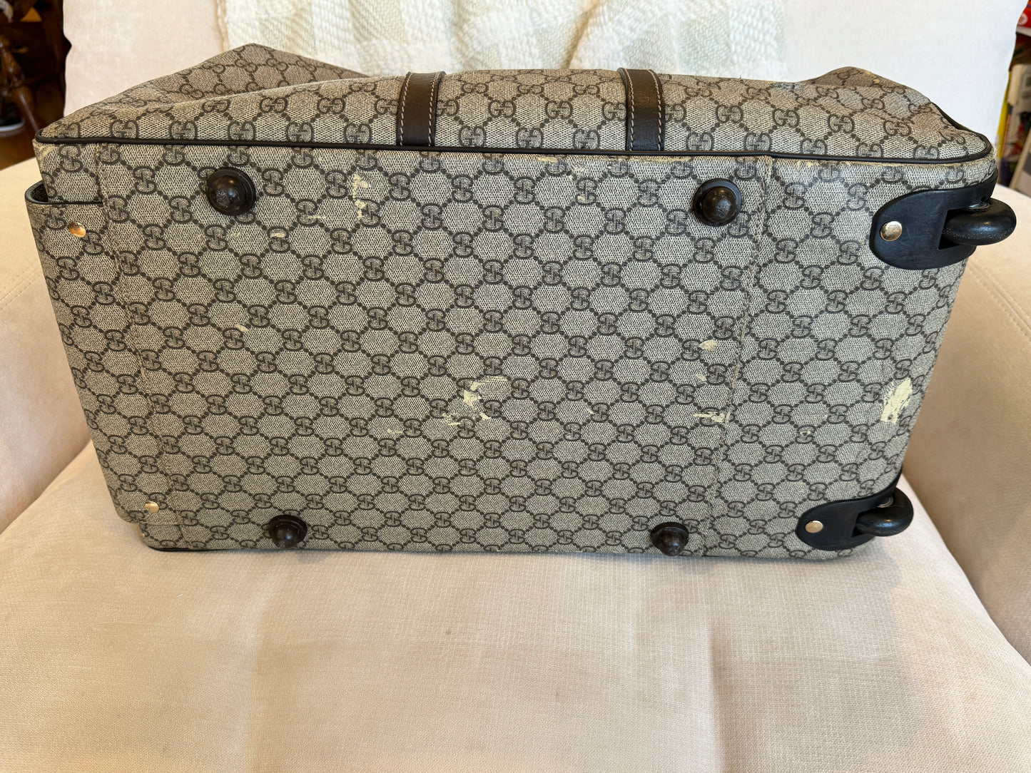 GUCCI Supreme Canvas Large Rolling Duffle Bag