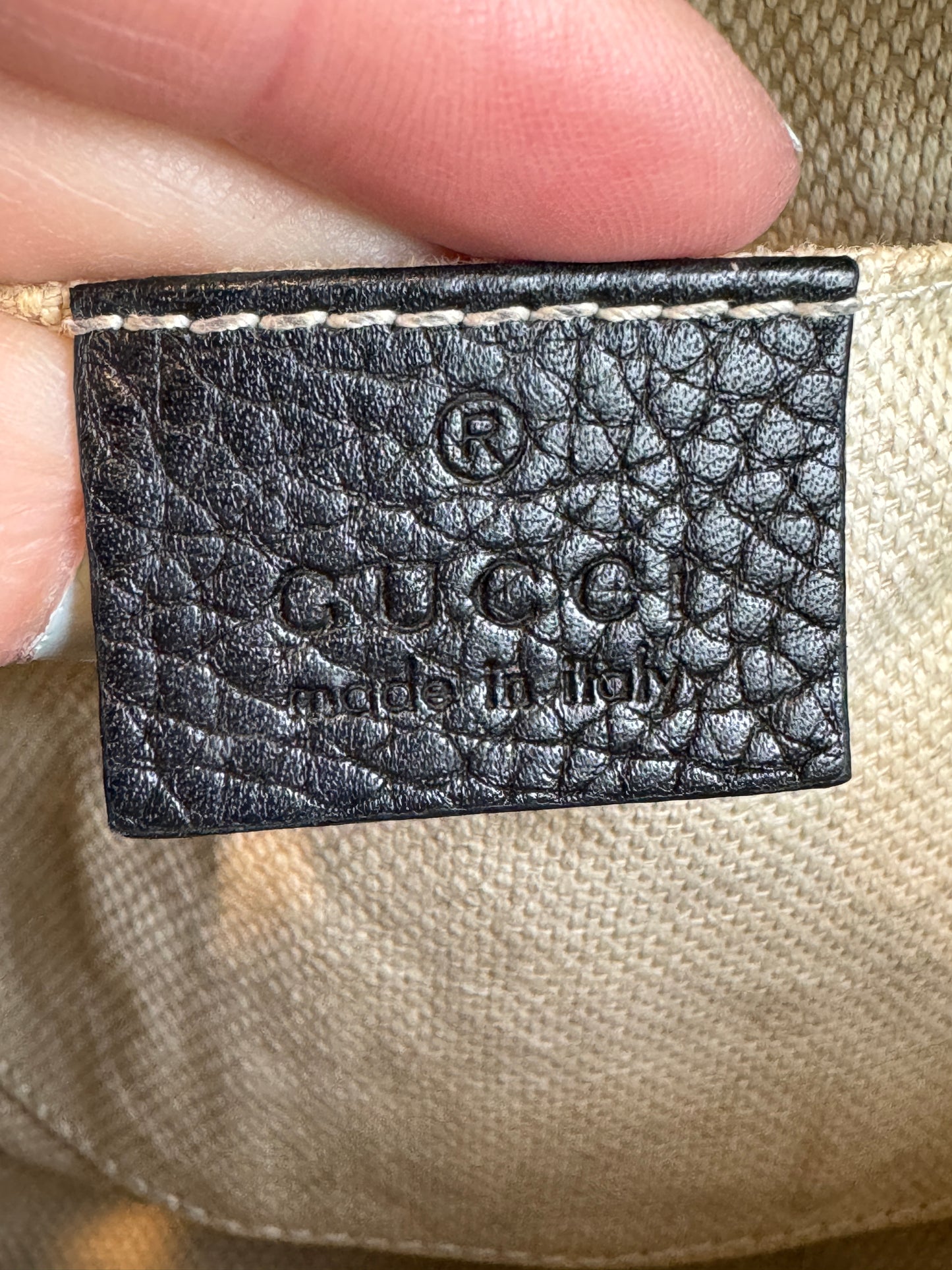 GUCCI Soho Disco Black Pebbled Camera Bag