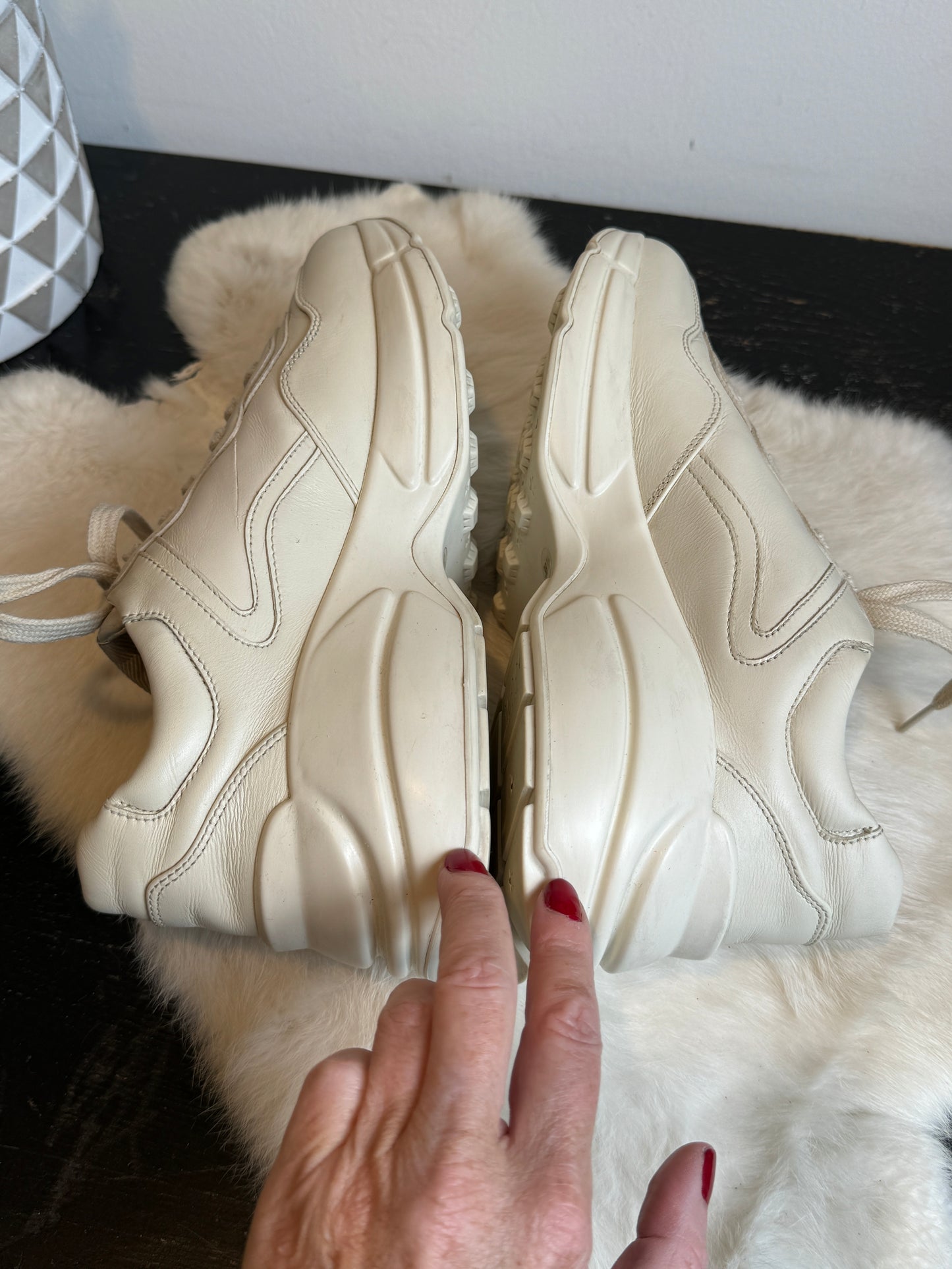 Gucci Rhyton Logo Ivory Sneakers 38.5EU