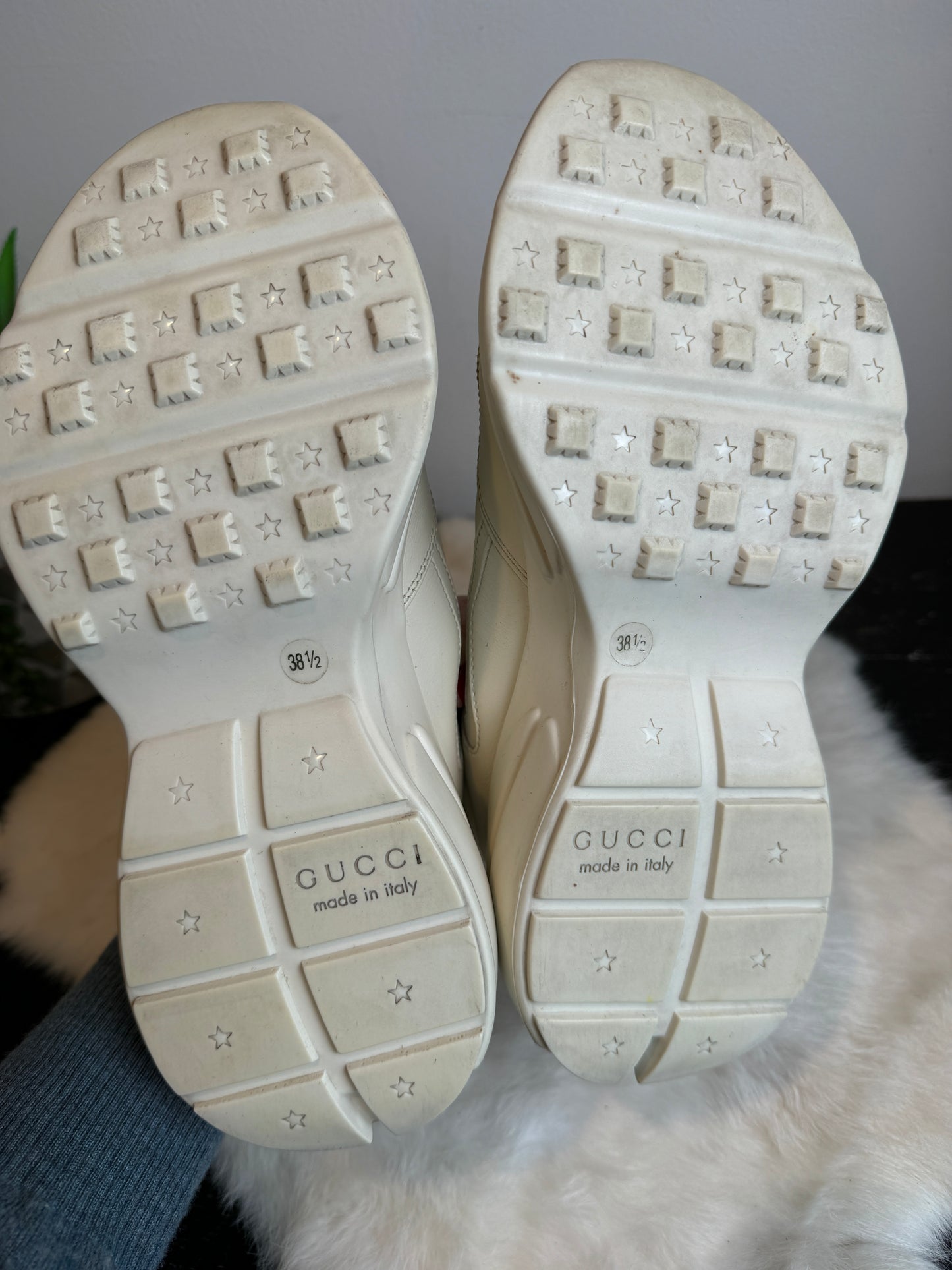 Gucci Rhyton Logo Ivory Sneakers 38.5EU
