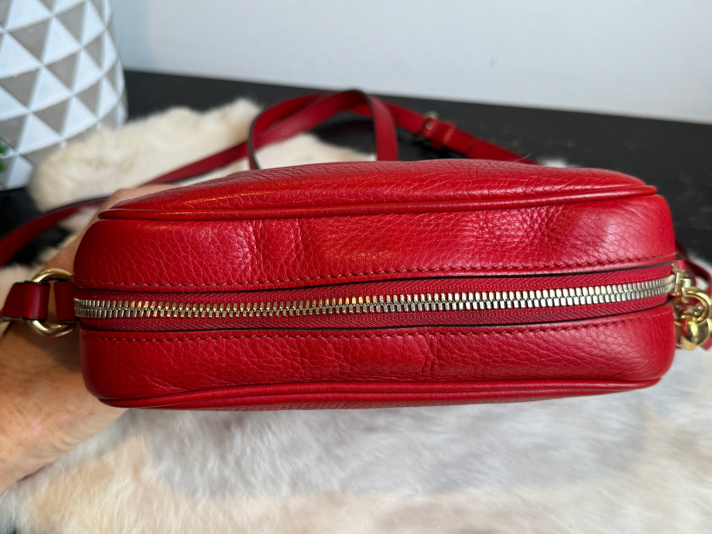 GUCCI Soho Disco Red Pebbled Camera Bag