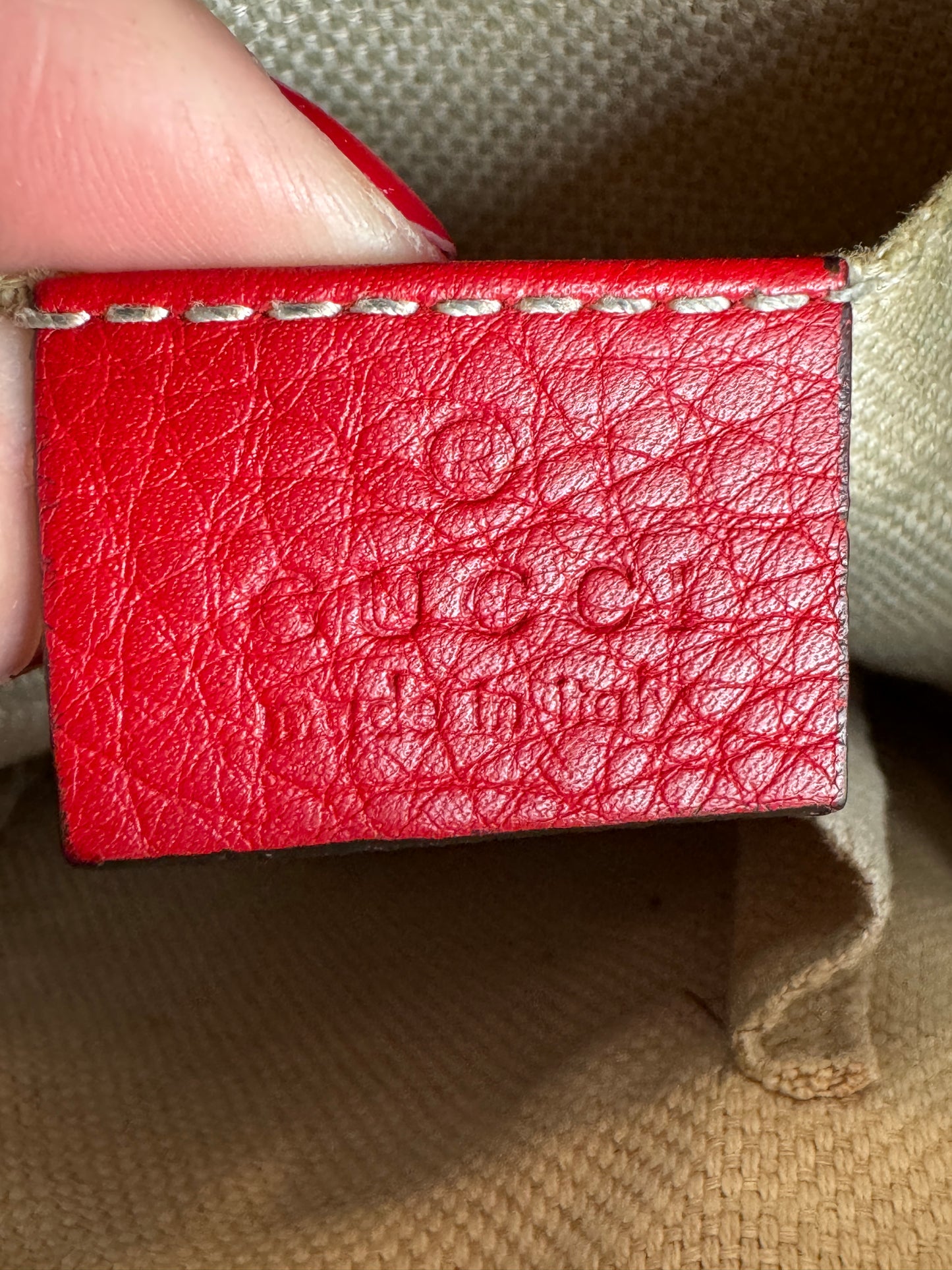 GUCCI Soho Disco Red Pebbled Camera Bag