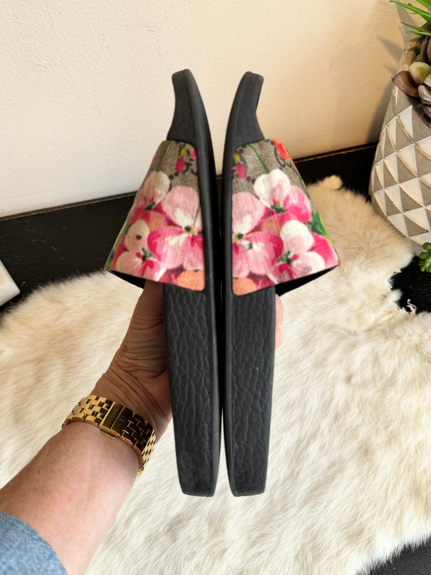 GUCCI Supreme Canvas Blooms Womens Slides 35EU