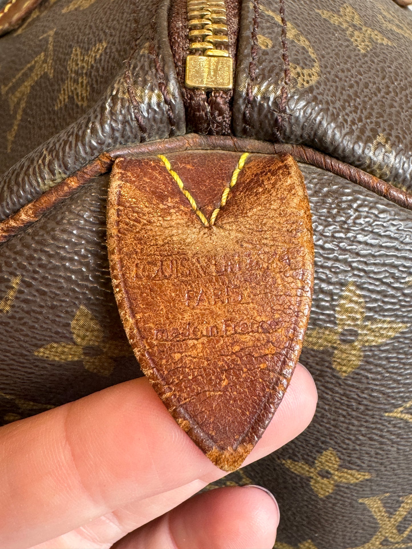 Louis Vuitton Monogram Speedy 35