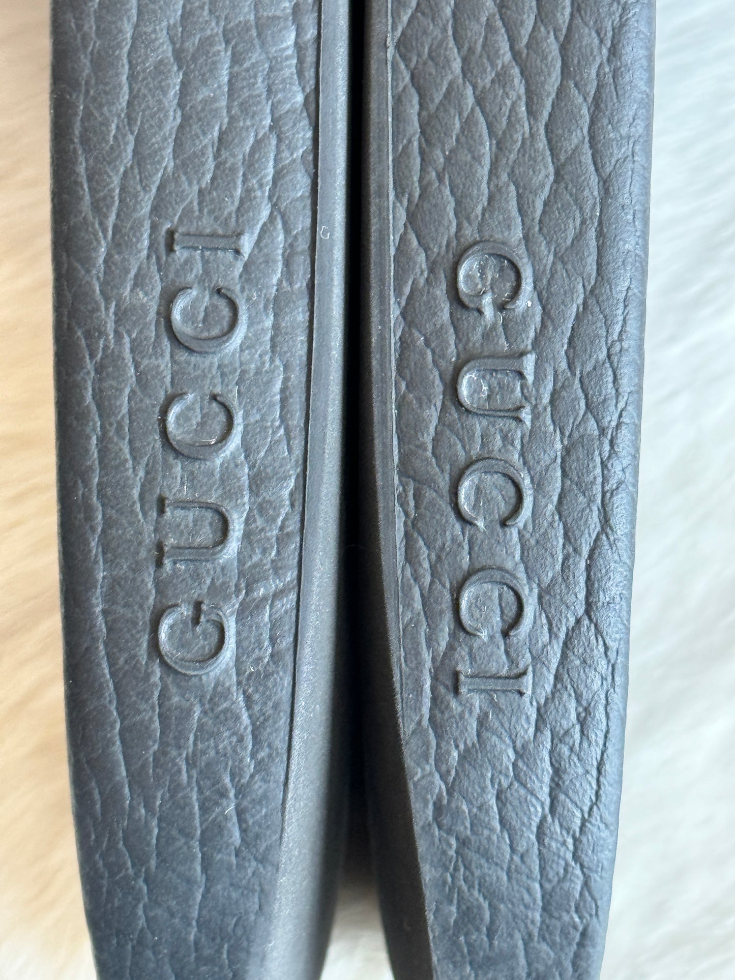 GUCCI Supreme Canvas Tian Womens Slides 37EU