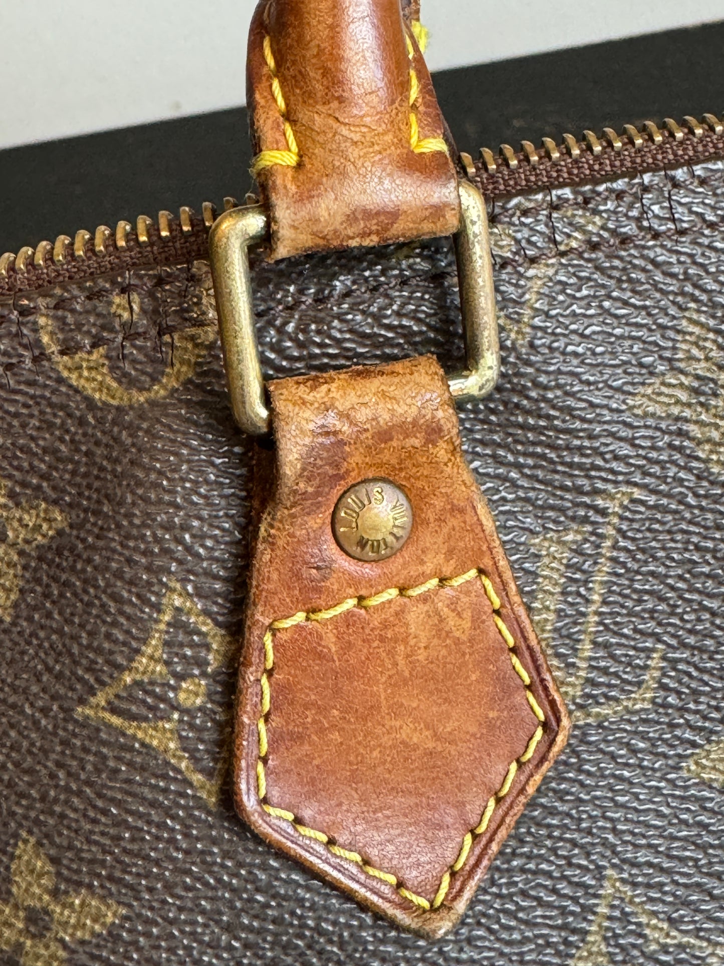 Louis Vuitton Monogram Speedy 35