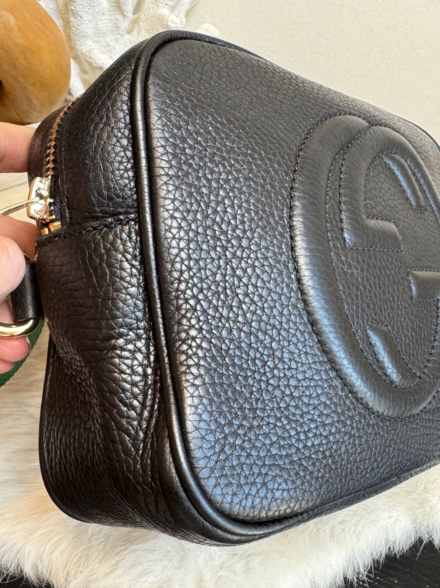 GUCCI Soho Disco Black Pebbled Camera Bum Bag