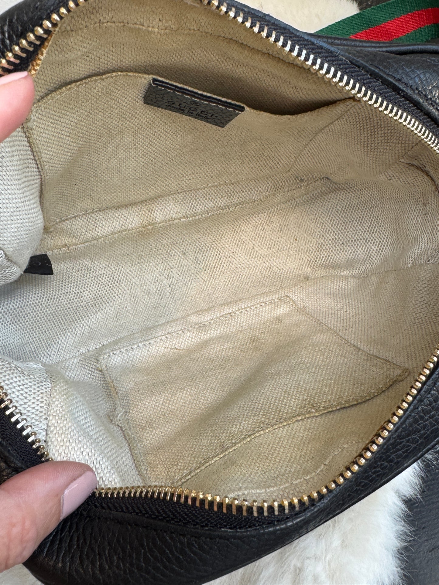 GUCCI Soho Disco Black Pebbled Camera Bum Bag