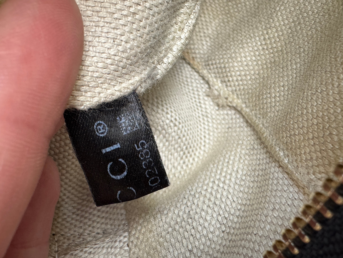 GUCCI Soho Disco Black Pebbled Camera Bum Bag
