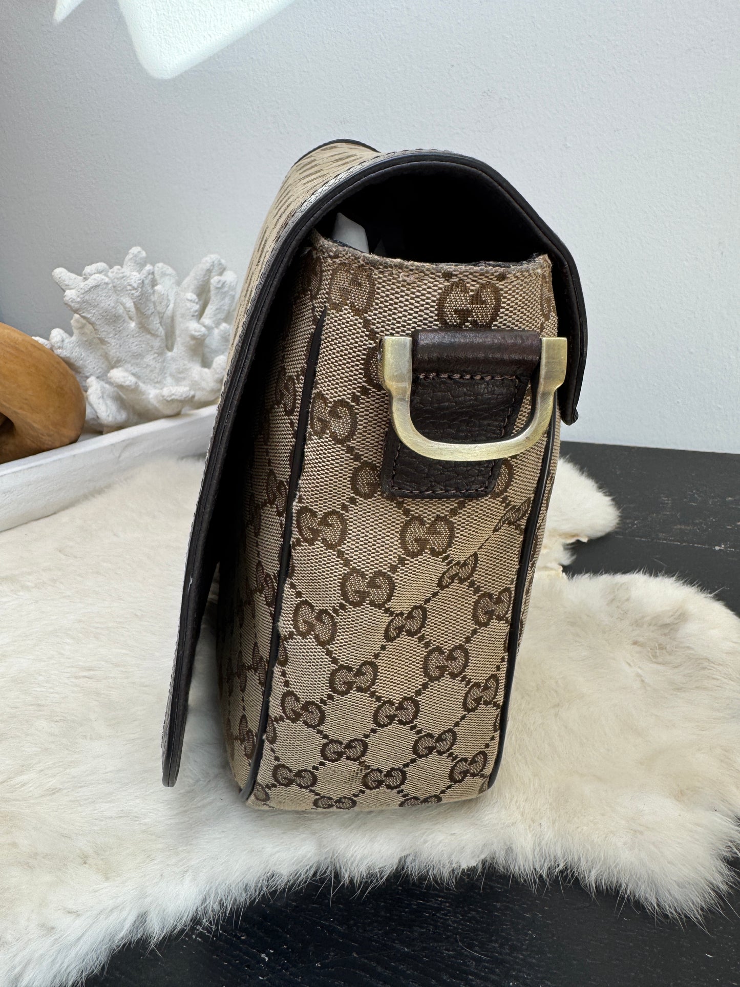 GUCCI Monogram Brown Canvas Large Messenger Bag
