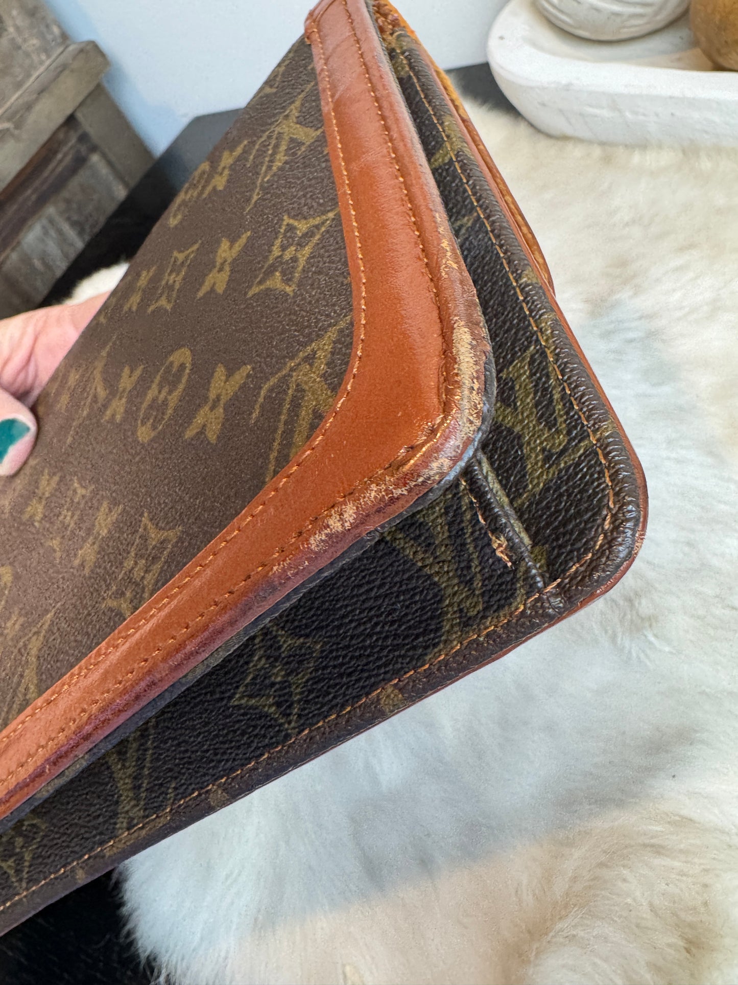 Louis Vuitton Monogram Dame Pochette GM
