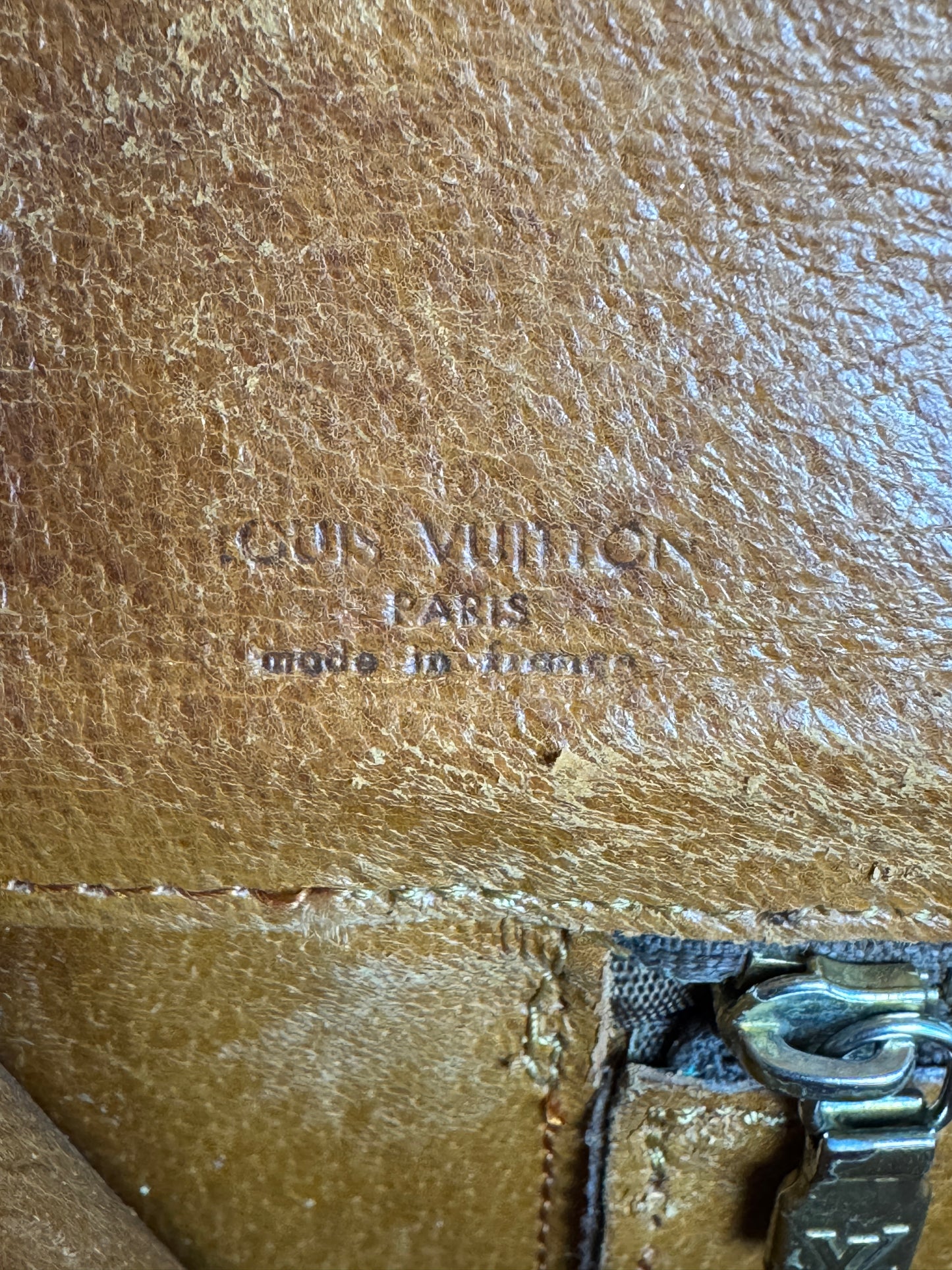 Louis Vuitton Monogram Dame Pochette GM