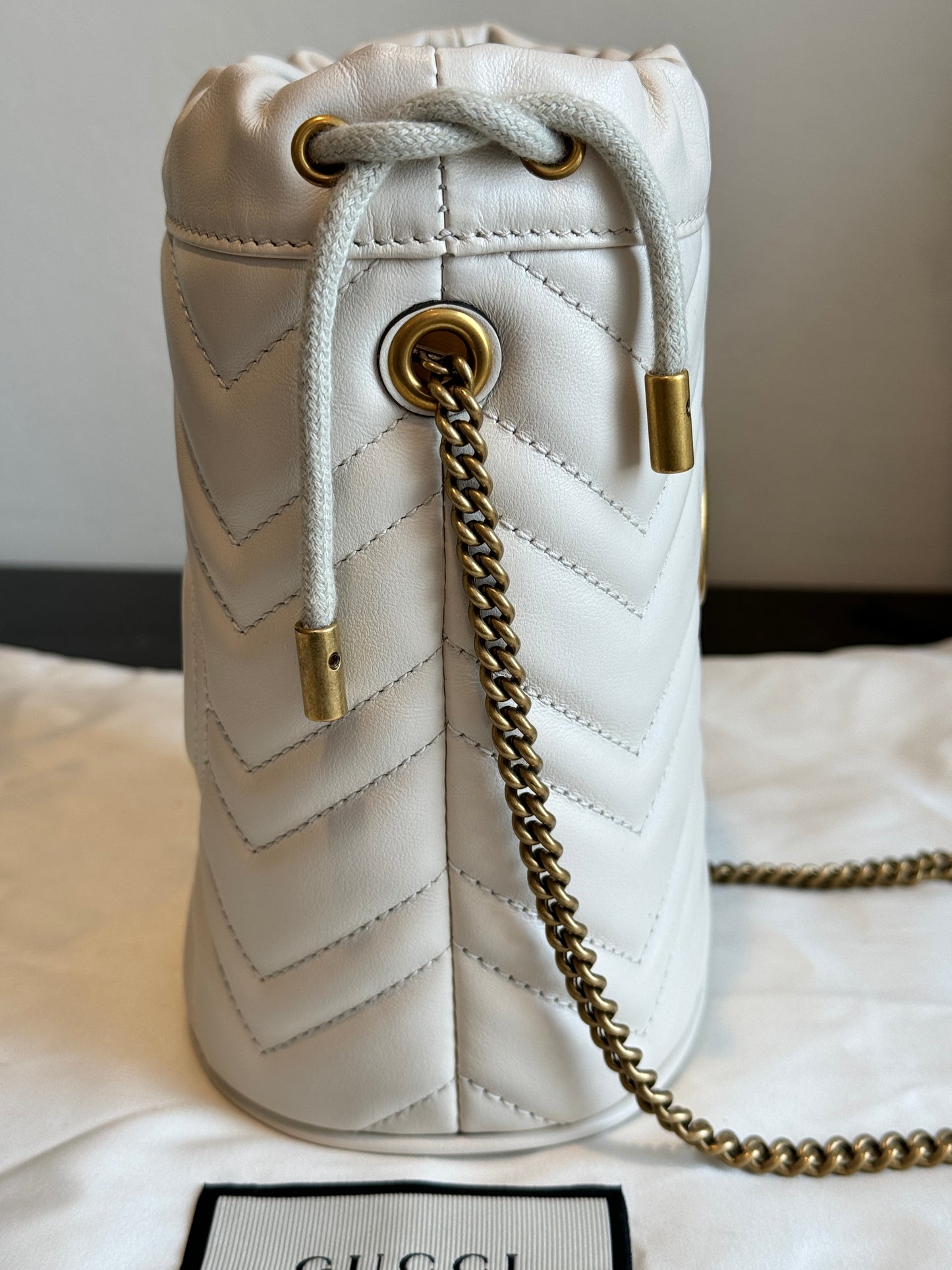 GUCCI Cream Leather GG Marmont Mini Bucket Bag