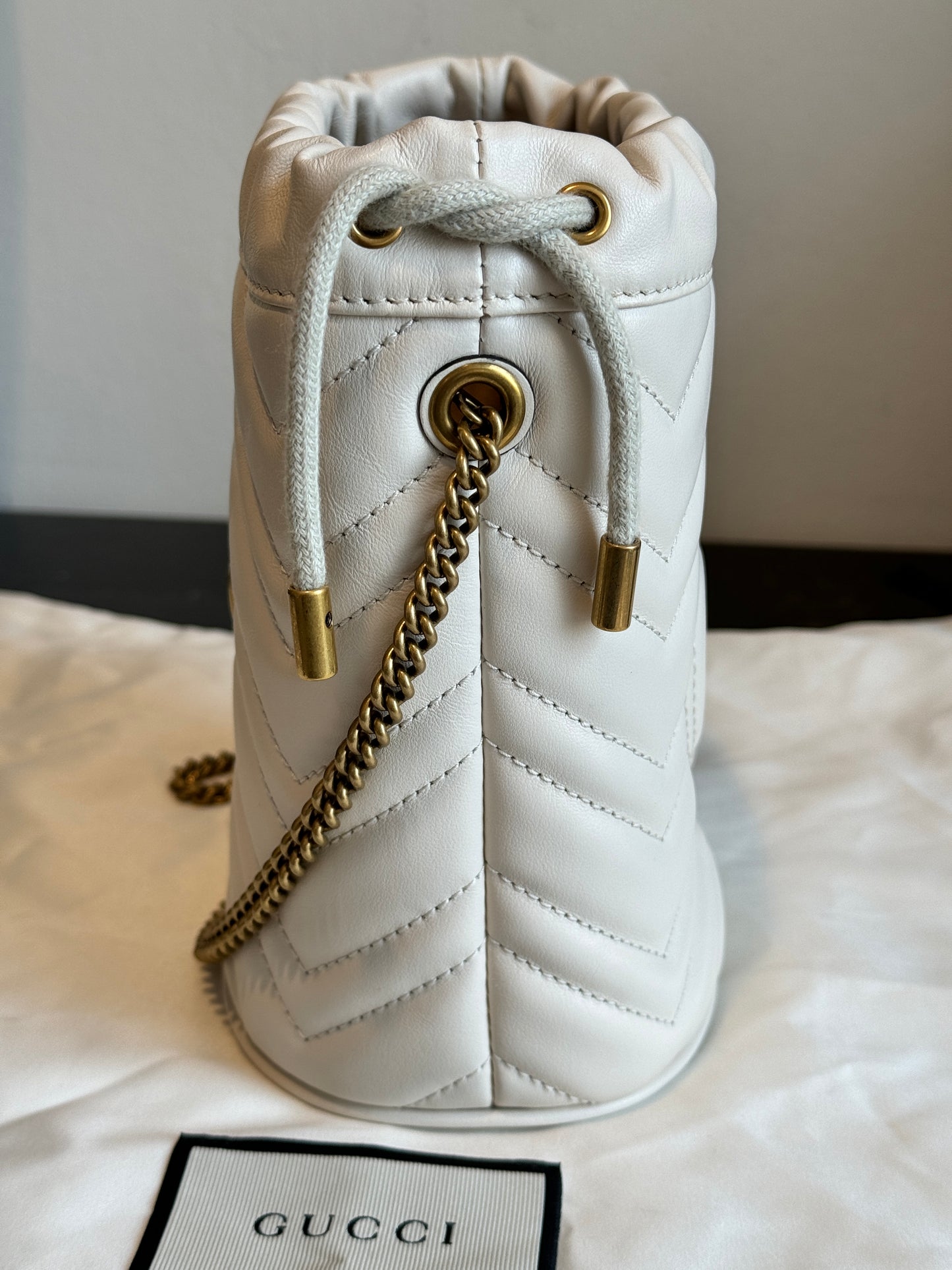 GUCCI Cream Leather GG Marmont Mini Bucket Bag